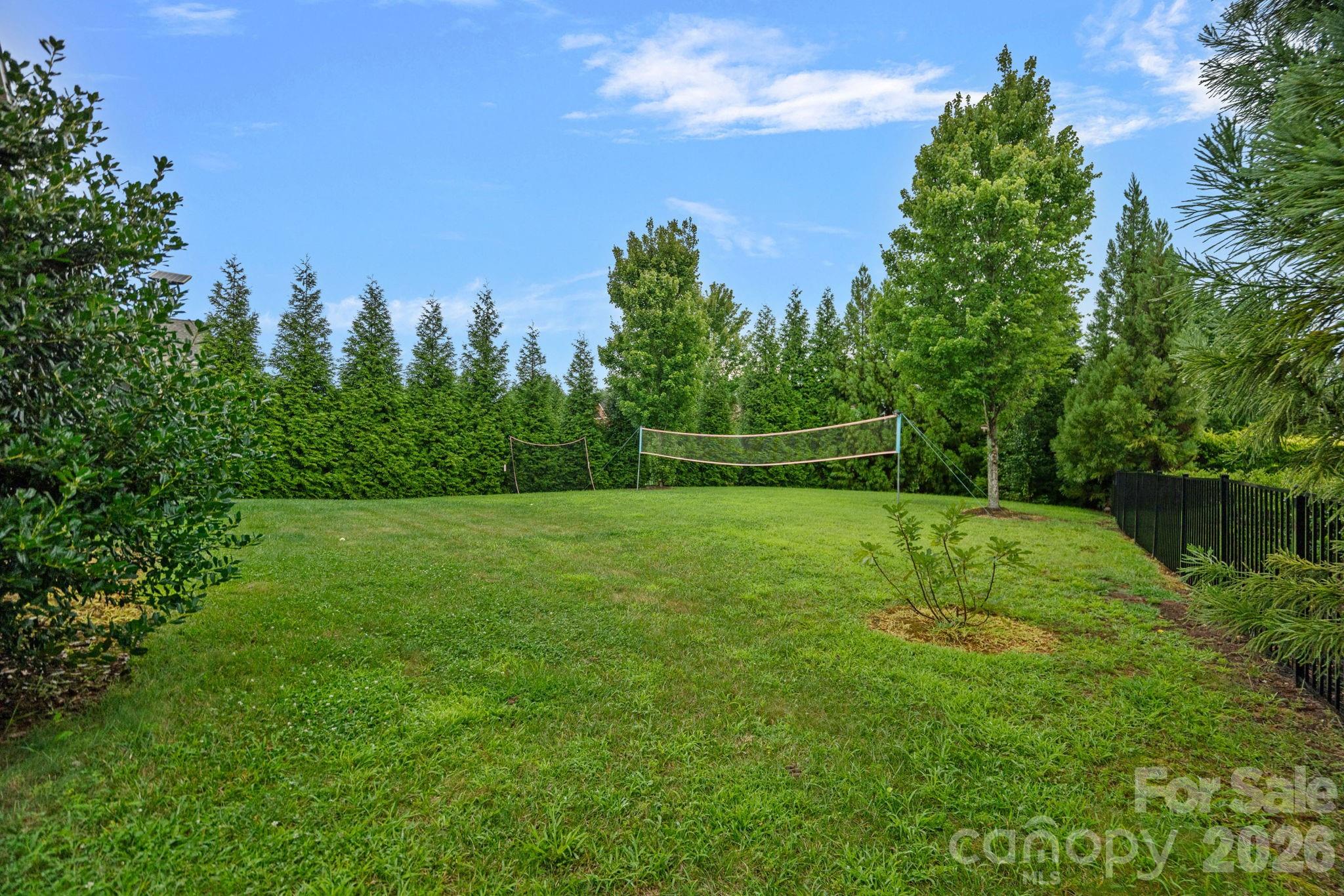 8211 Caesars Head Drive Property Photo 5