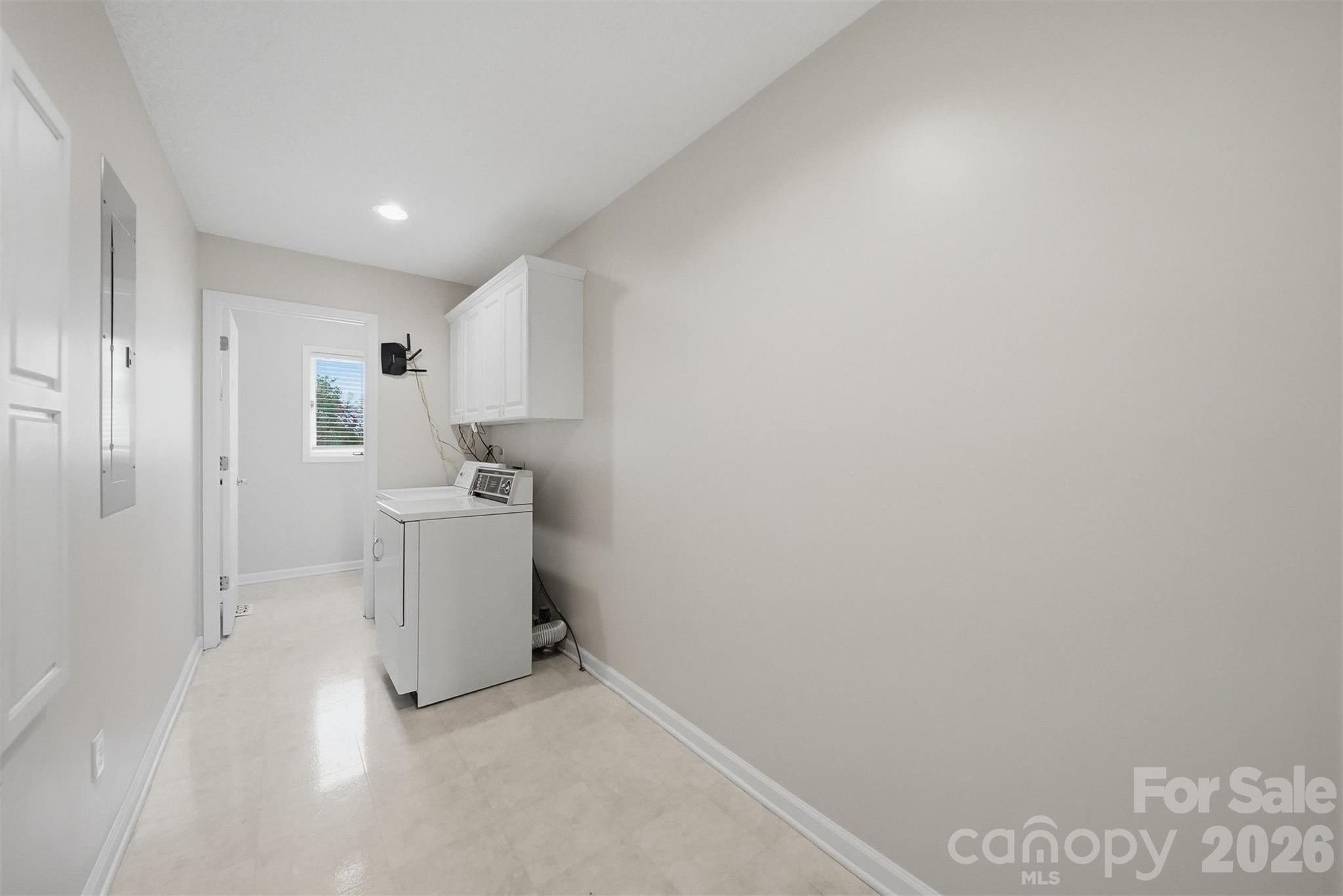192 Reese Loop Property Photo 26