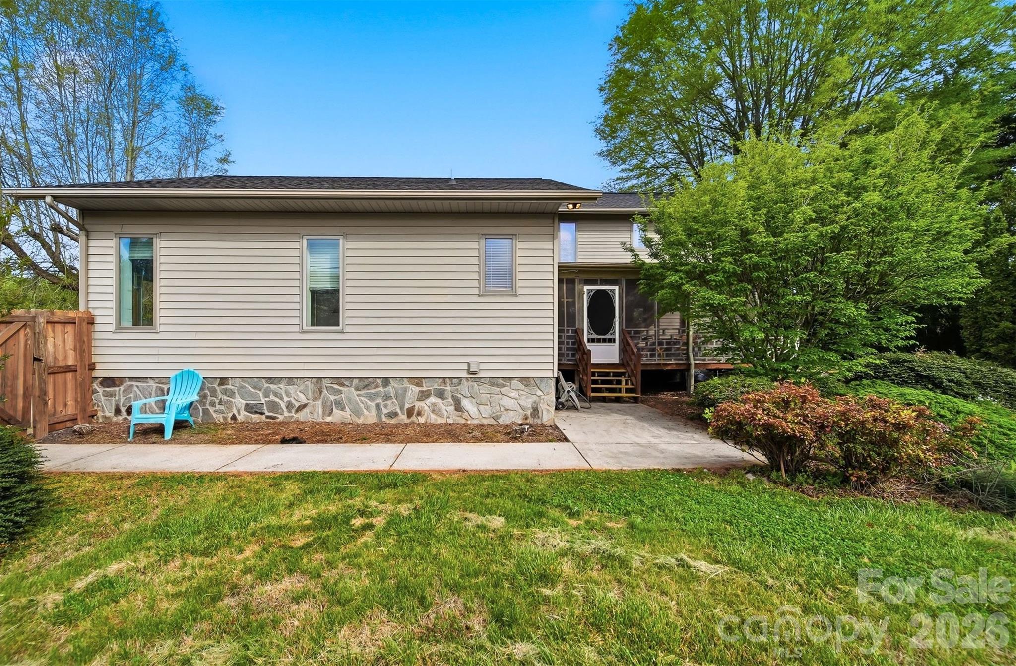 192 Reese Loop Property Photo 31