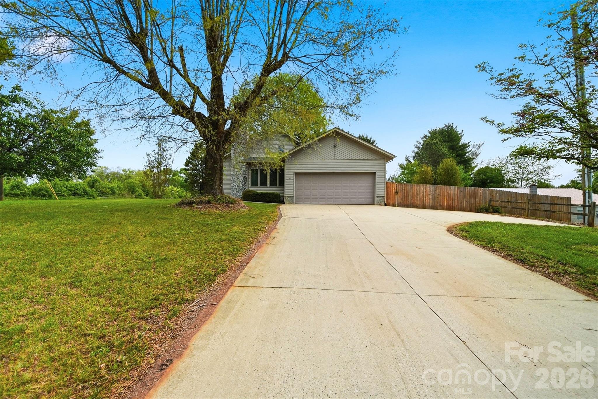 192 Reese Loop Property Photo 39