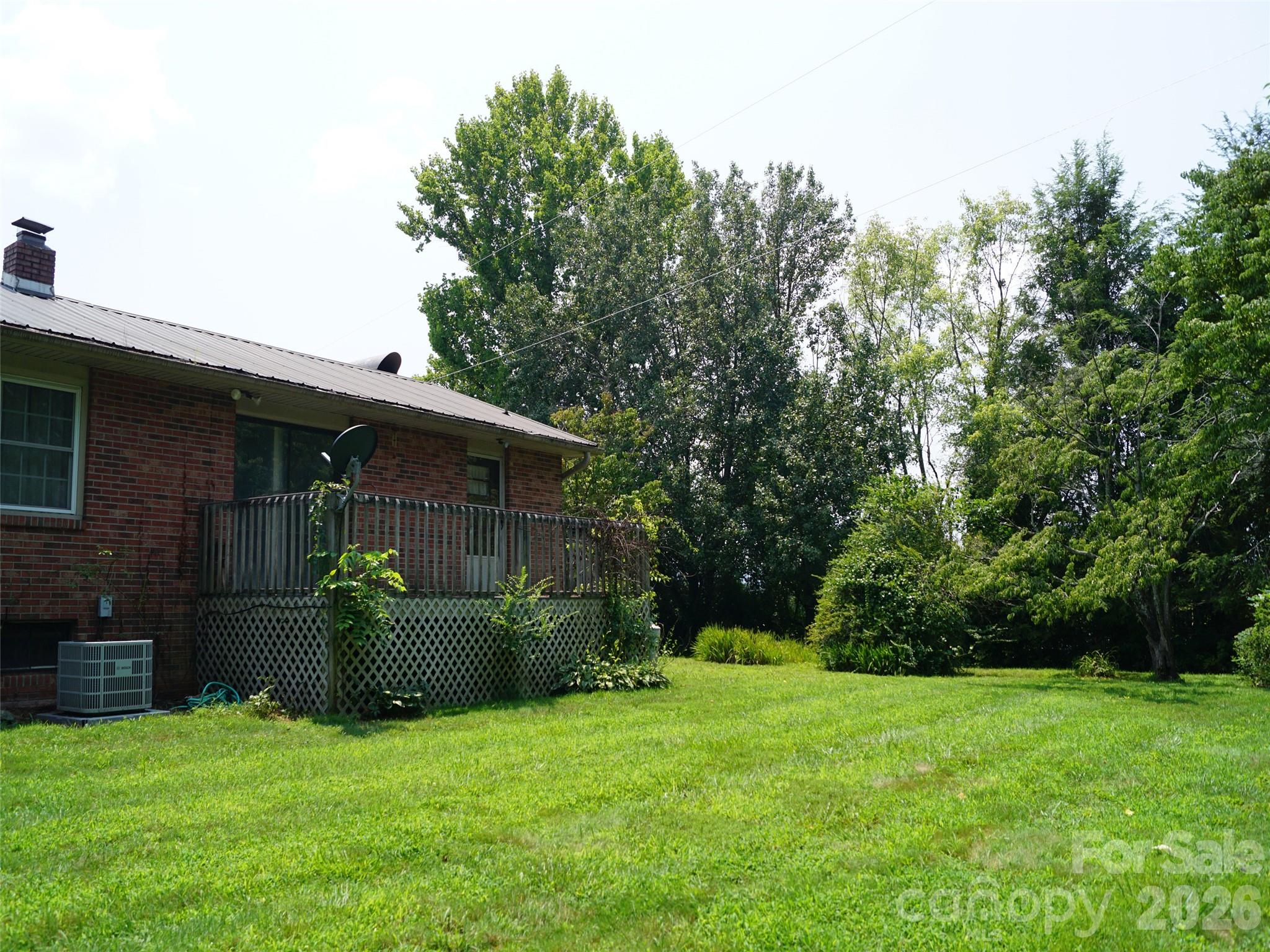 887 Upward Road Property Photo 10