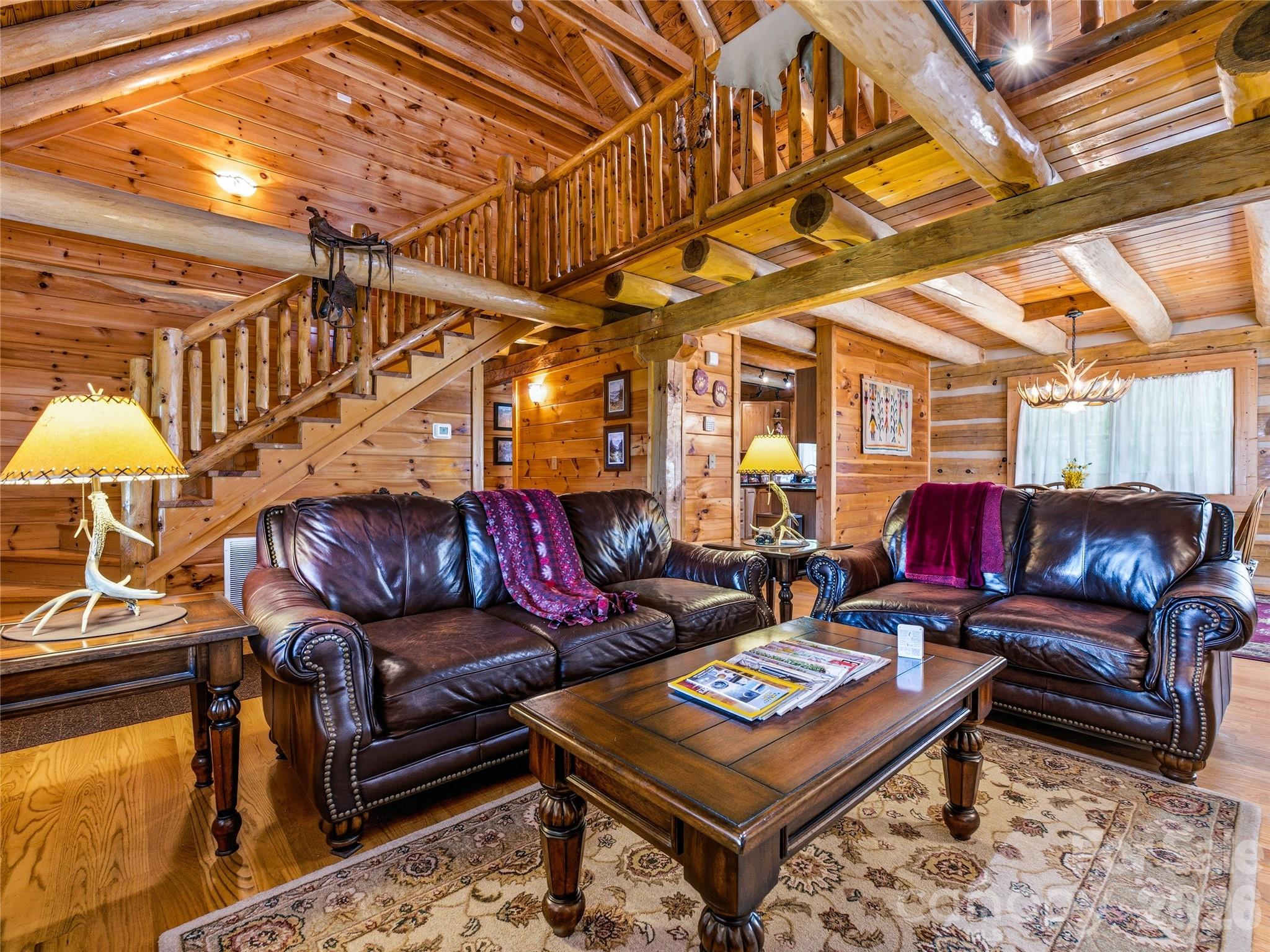 226 High Top Mountain Road Property Photo 4