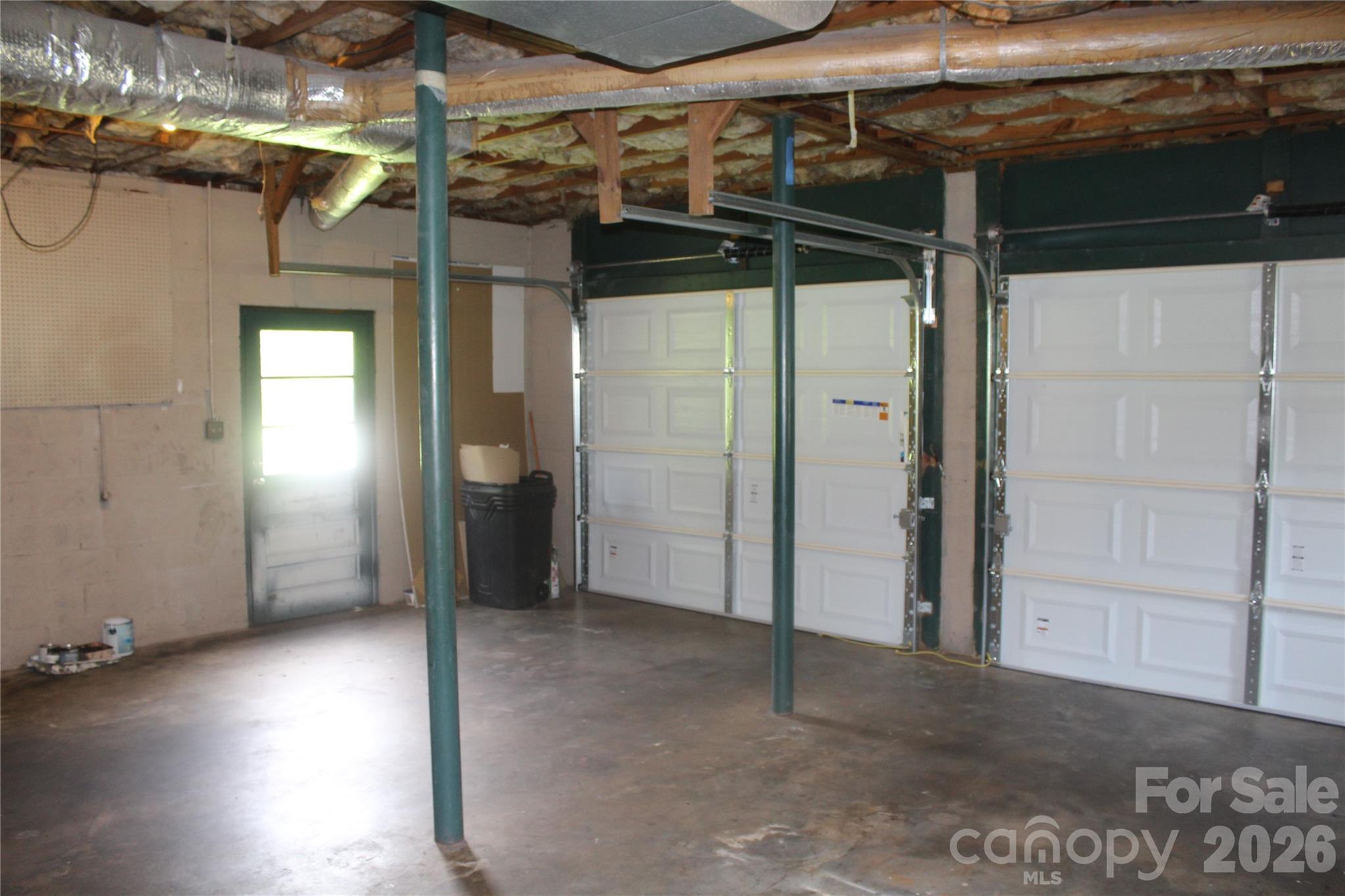 205 Inglewood Drive Property Photo 30