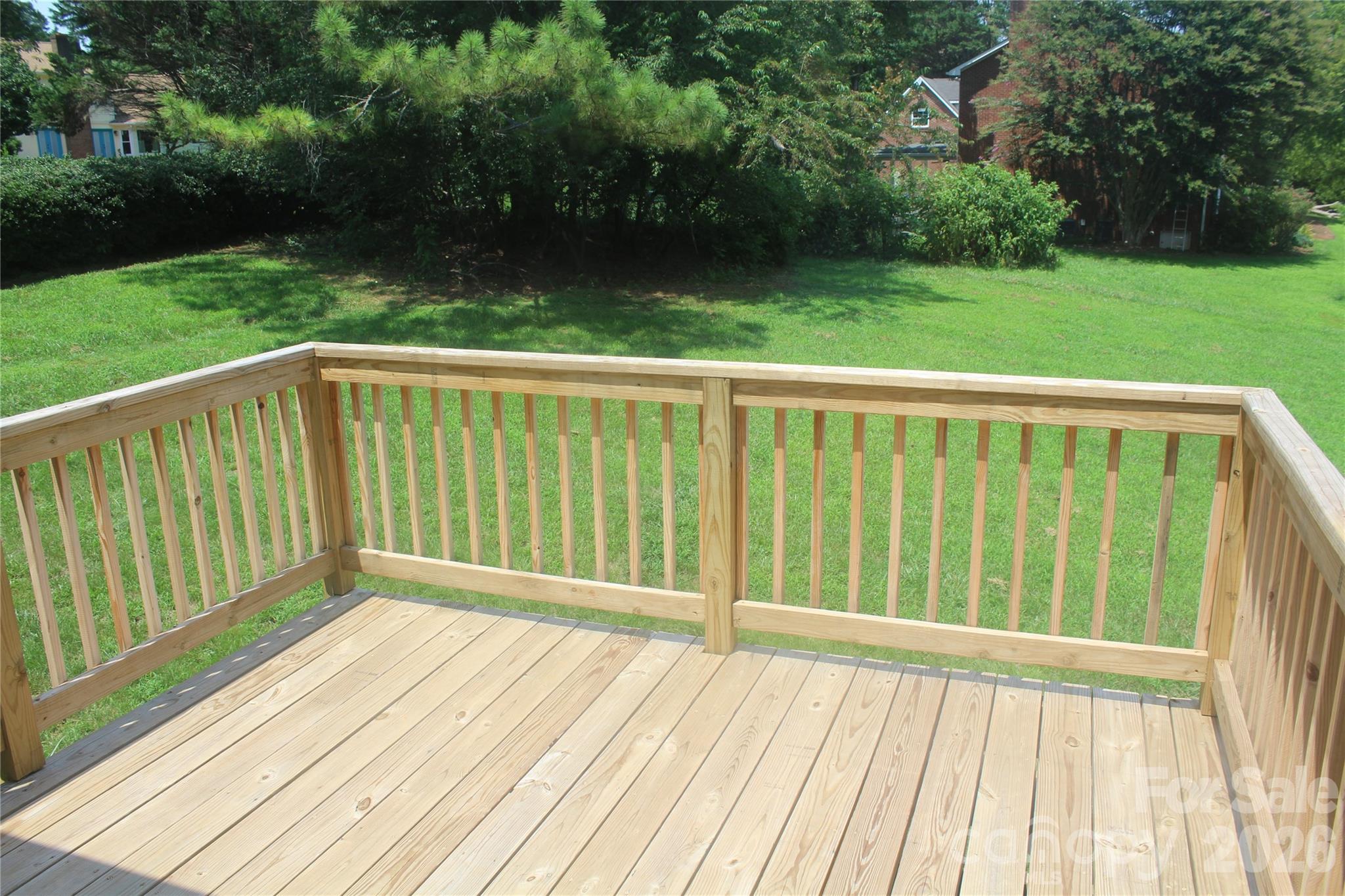 205 Inglewood Drive Property Photo 31