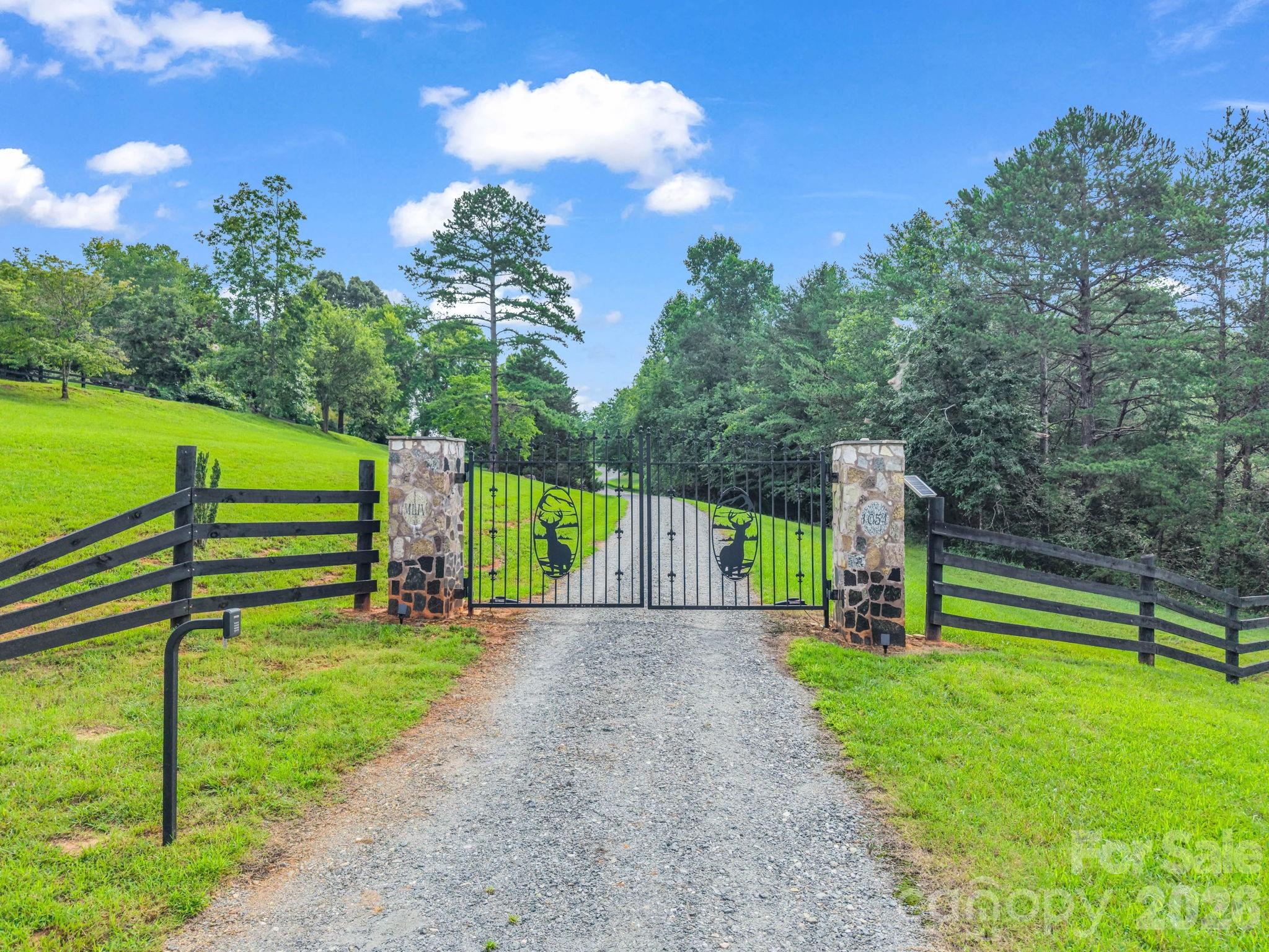 1054 Rainbow Rapids Road Property Photo 6