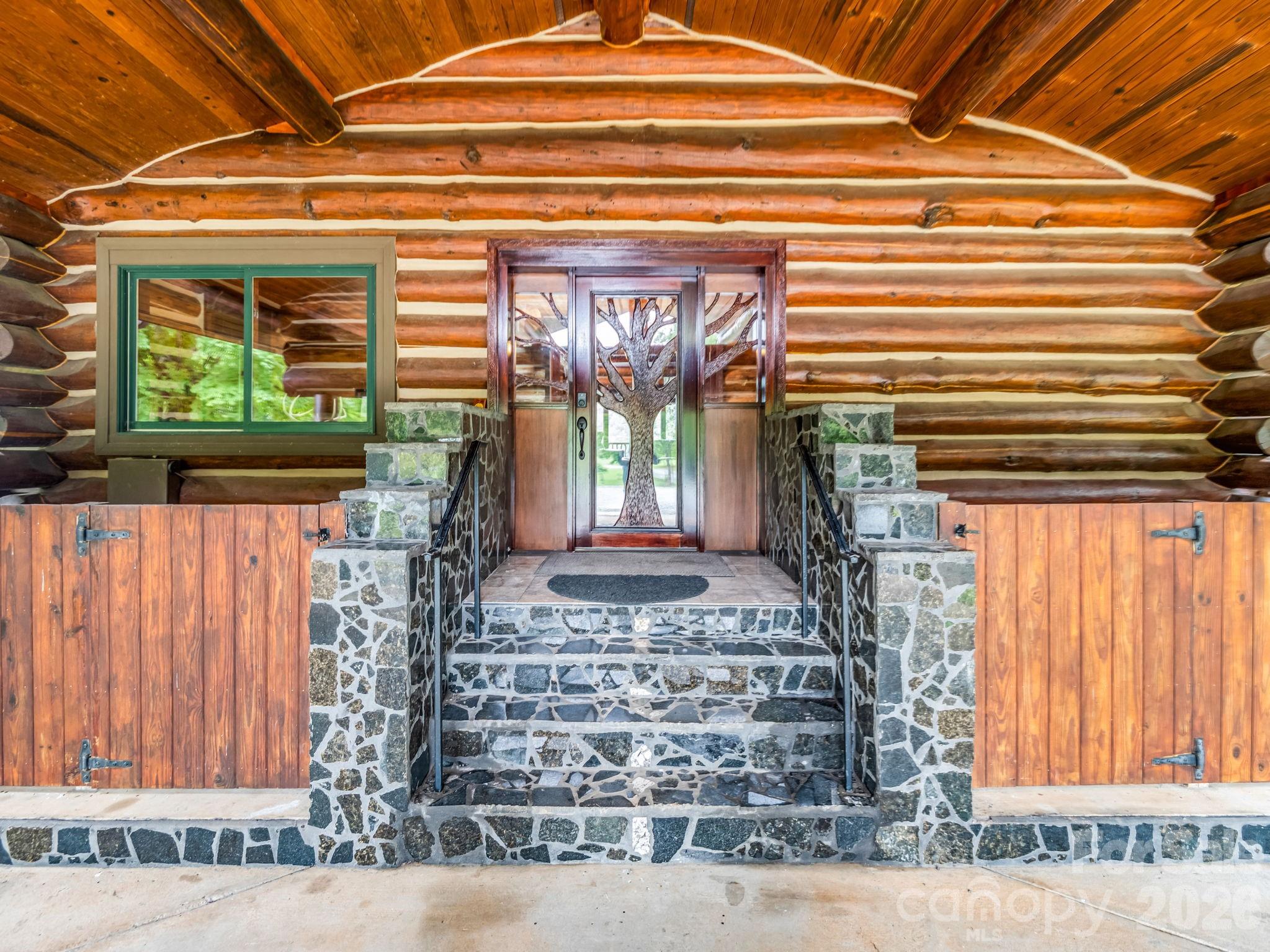 1054 Rainbow Rapids Road Property Photo 8