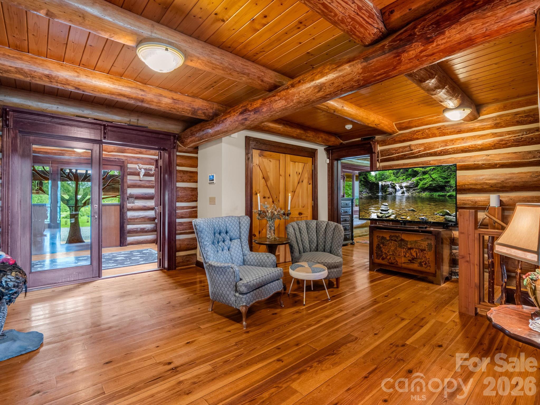1054 Rainbow Rapids Road Property Photo 11