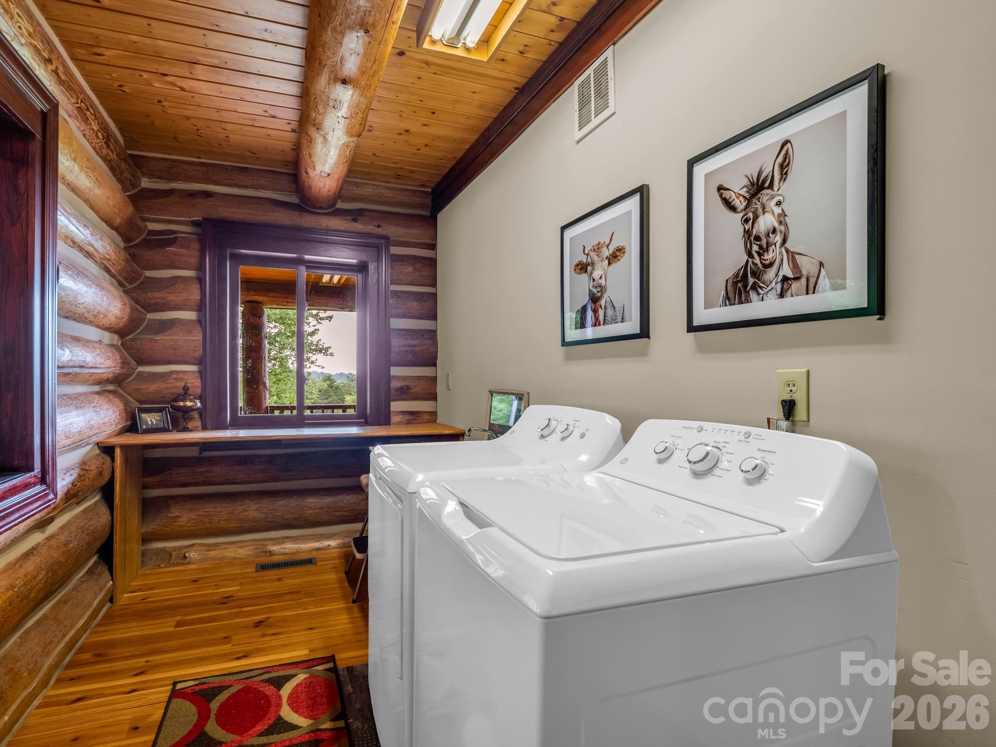 1054 Rainbow Rapids Road Property Photo 17