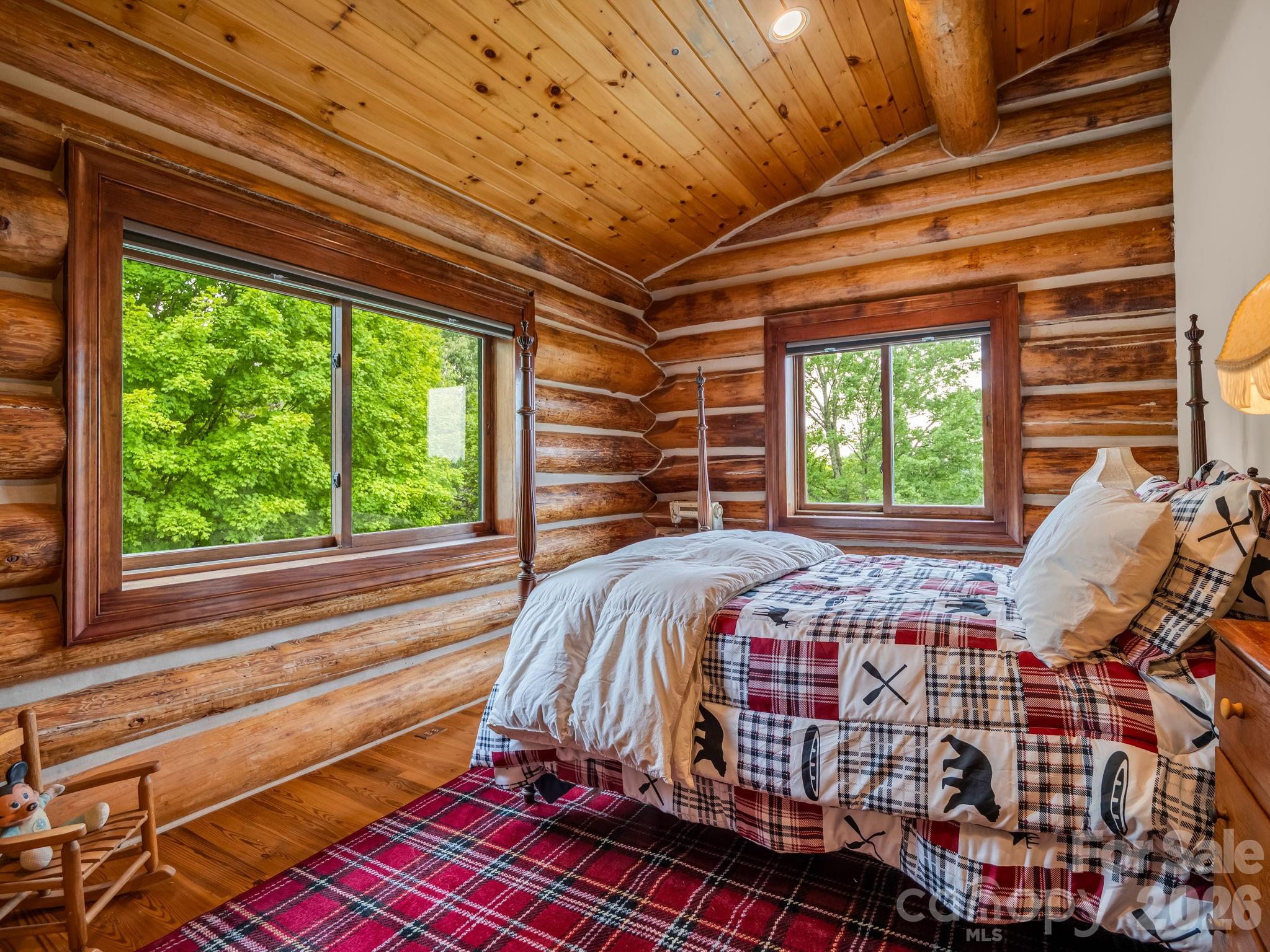 1054 Rainbow Rapids Road Property Photo 23