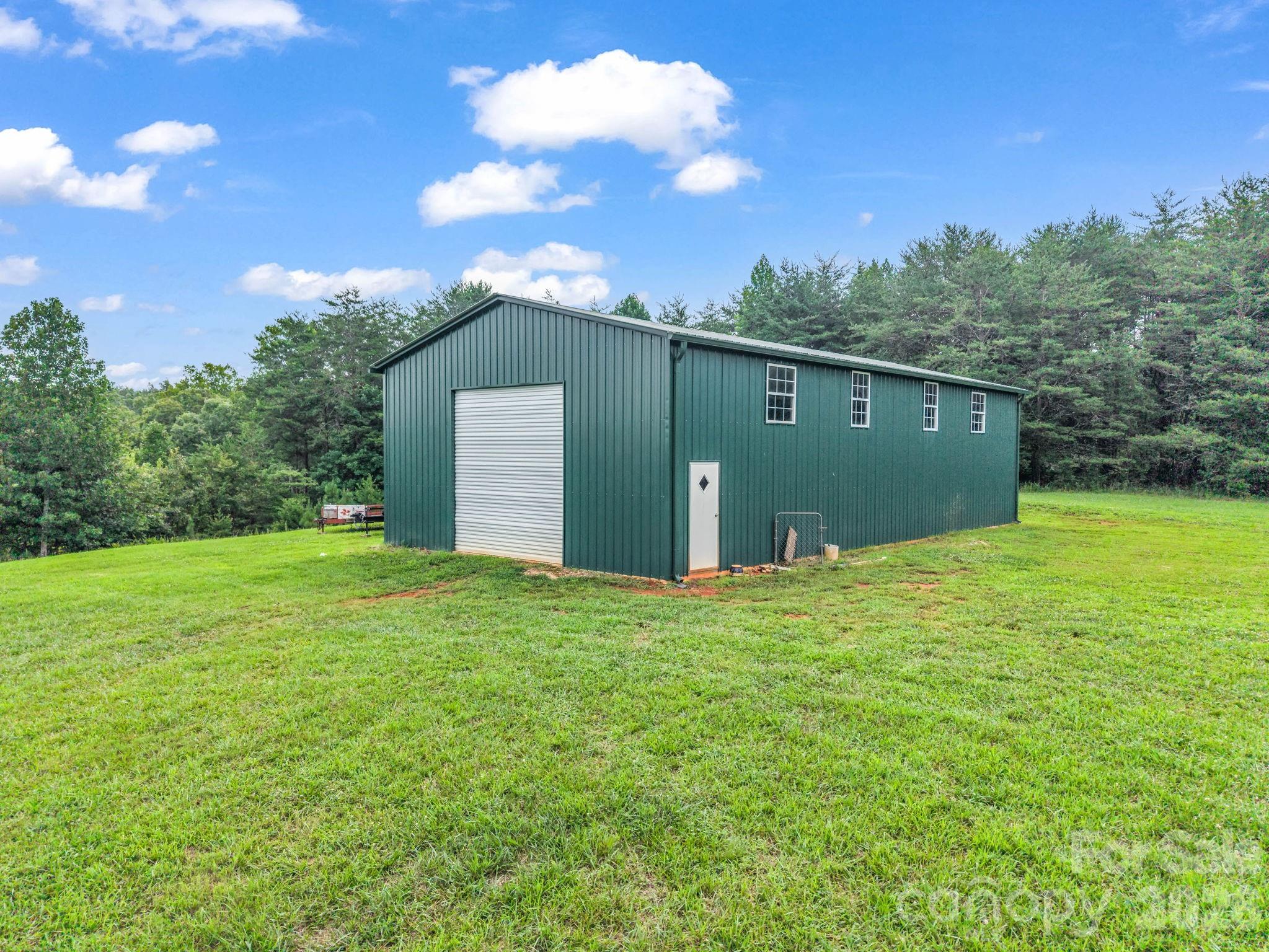 1054 Rainbow Rapids Road Property Photo 37
