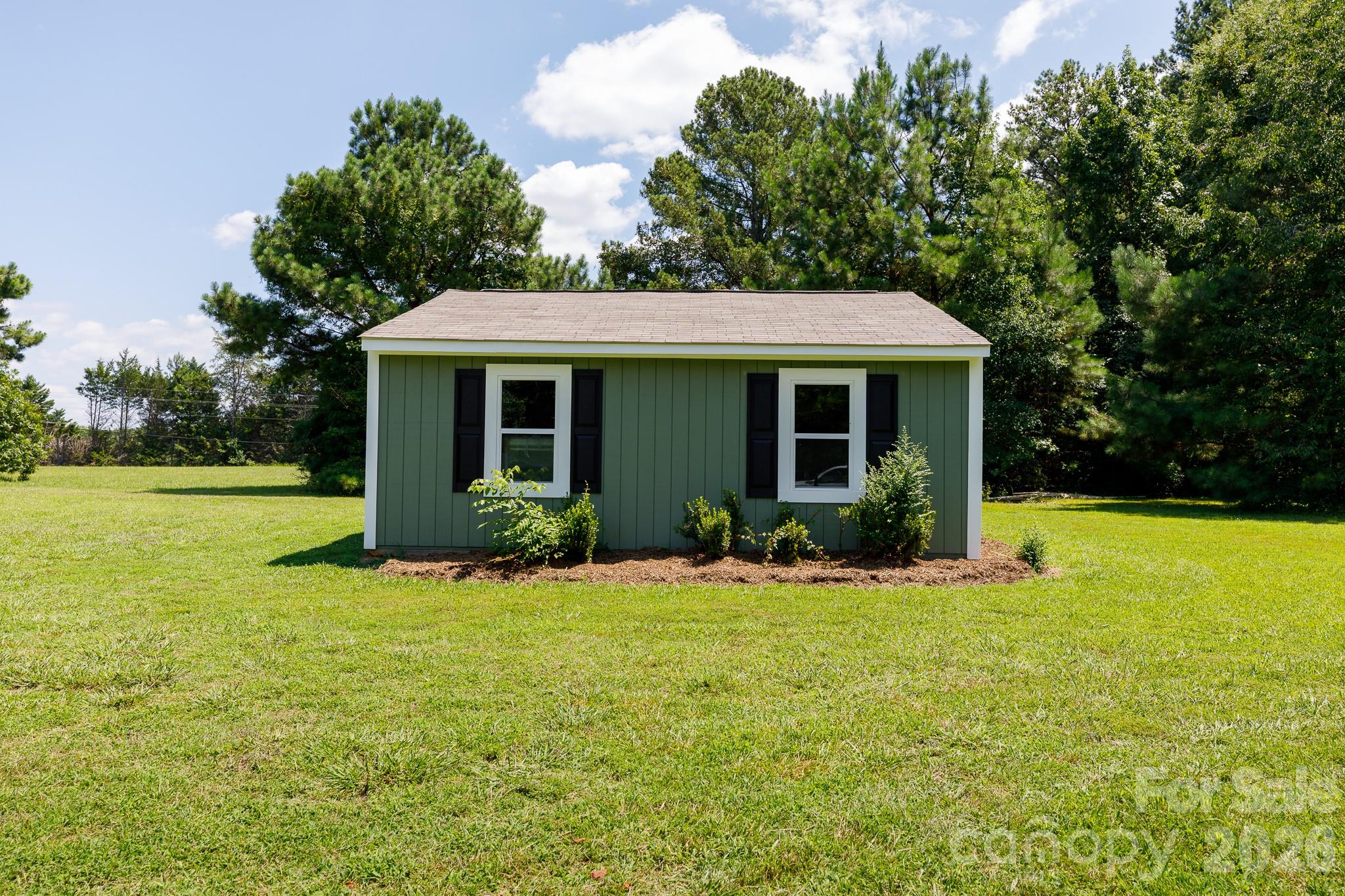 1560 Meadowdale Road Property Photo 25