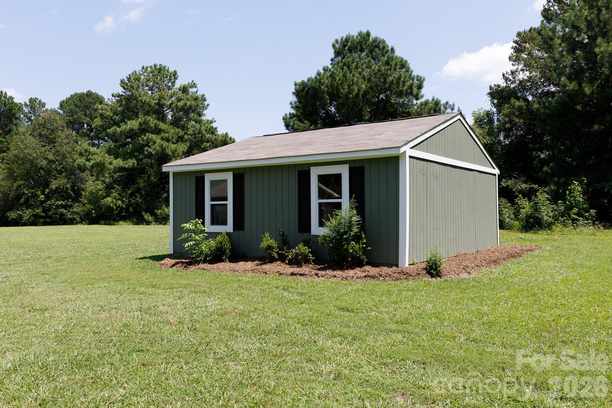 1560 Meadowdale Road Property Photo 26
