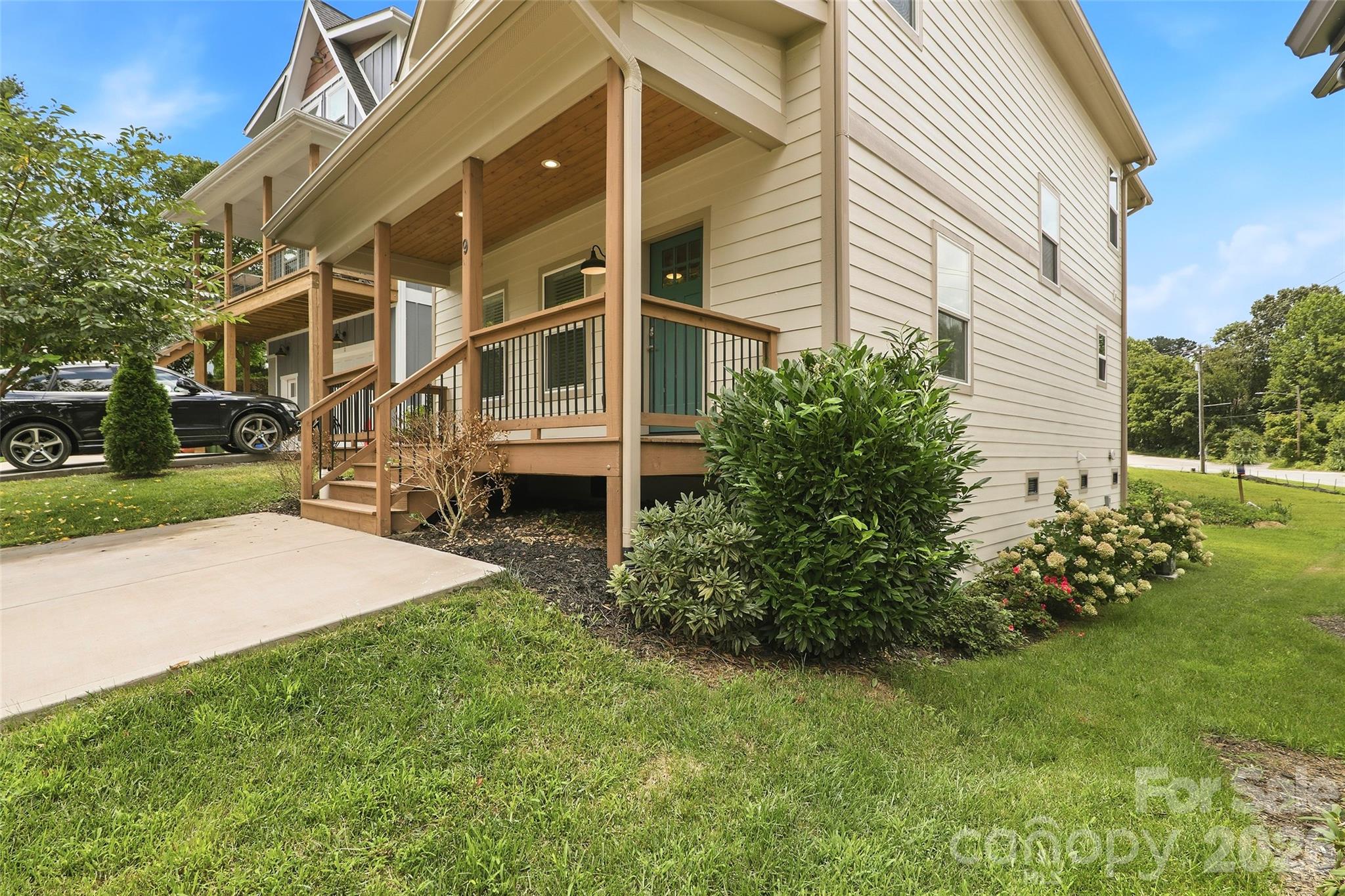 9 Hilldale Road Property Photo 4