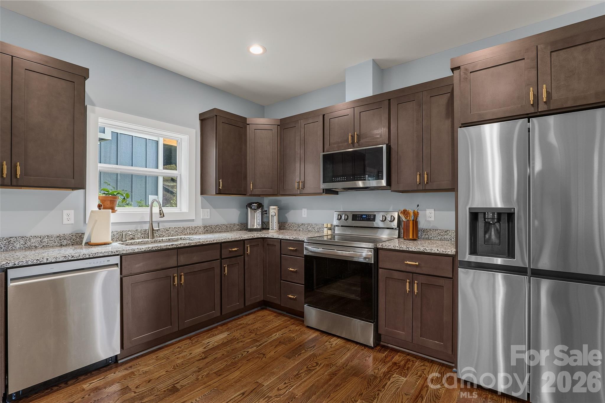 9 Hilldale Road Property Photo 15