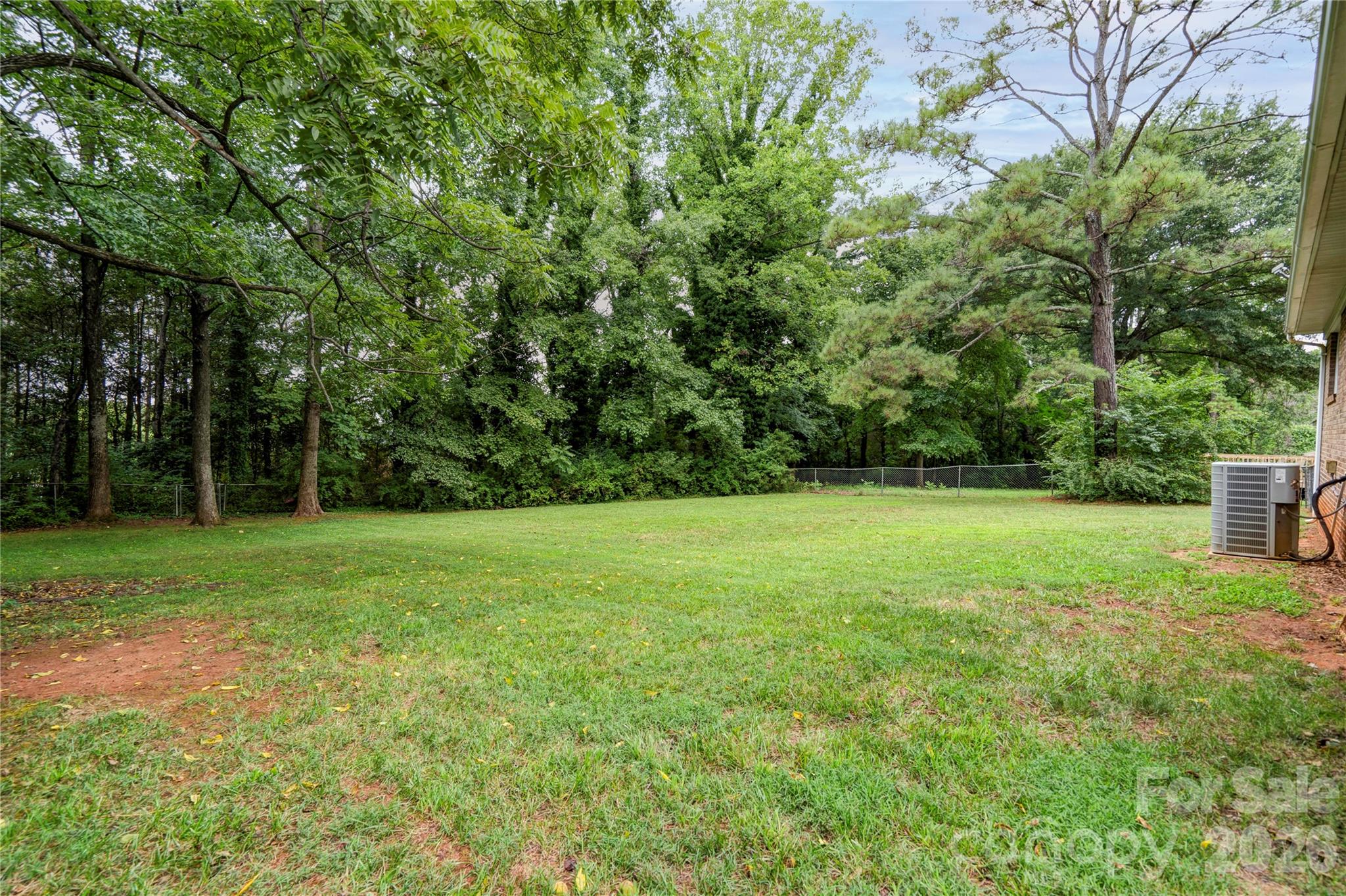 1014 Yancey Street Property Photo 21