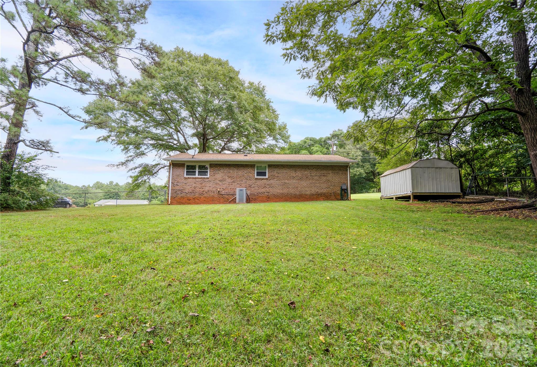 1014 Yancey Street Property Photo 22