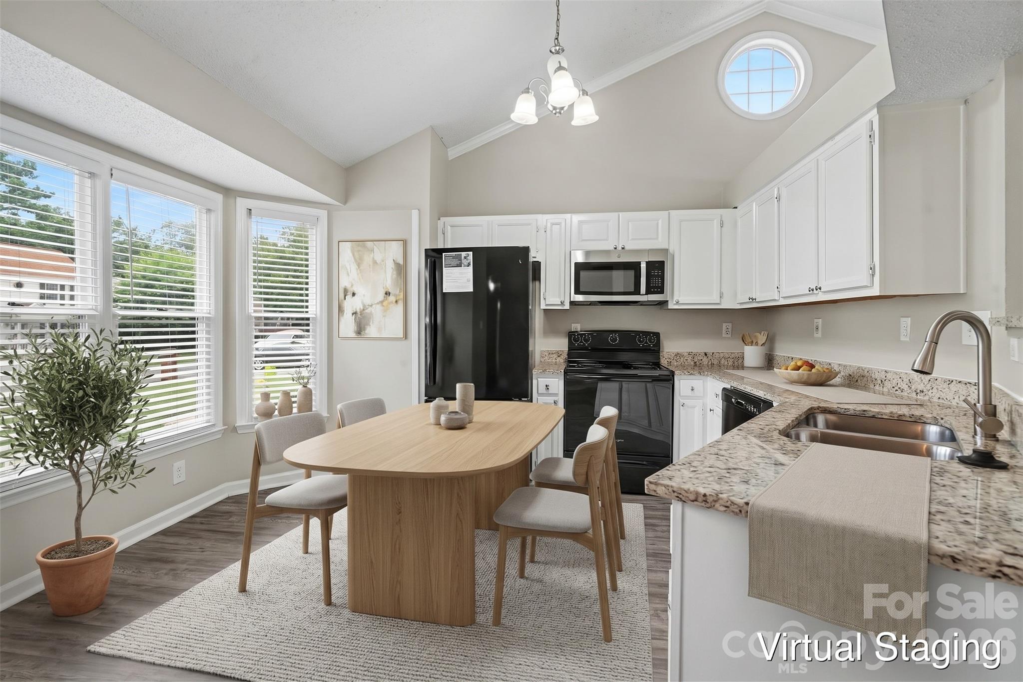 3428 Fortis Lane Property Photo 7