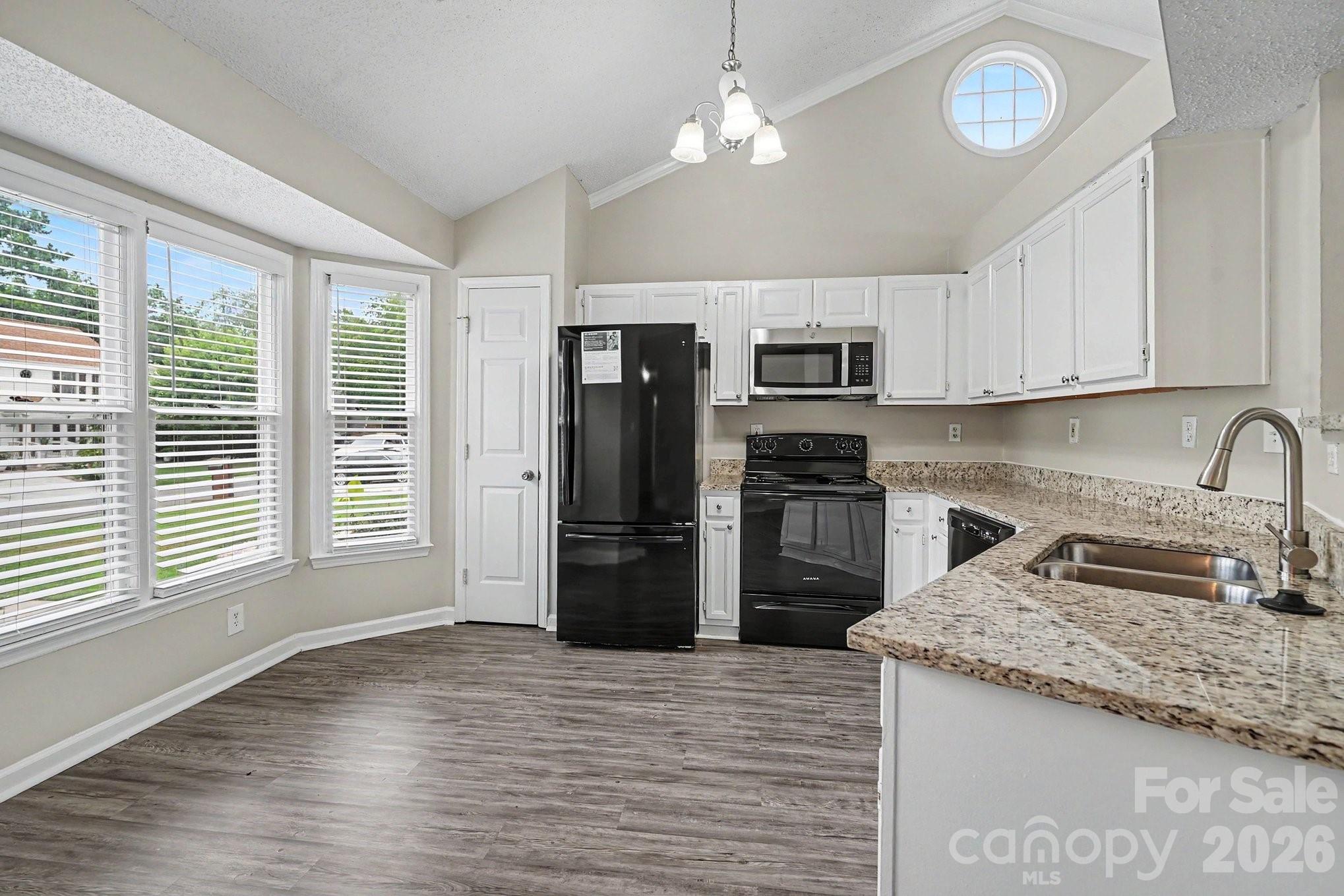 3428 Fortis Lane Property Photo 8