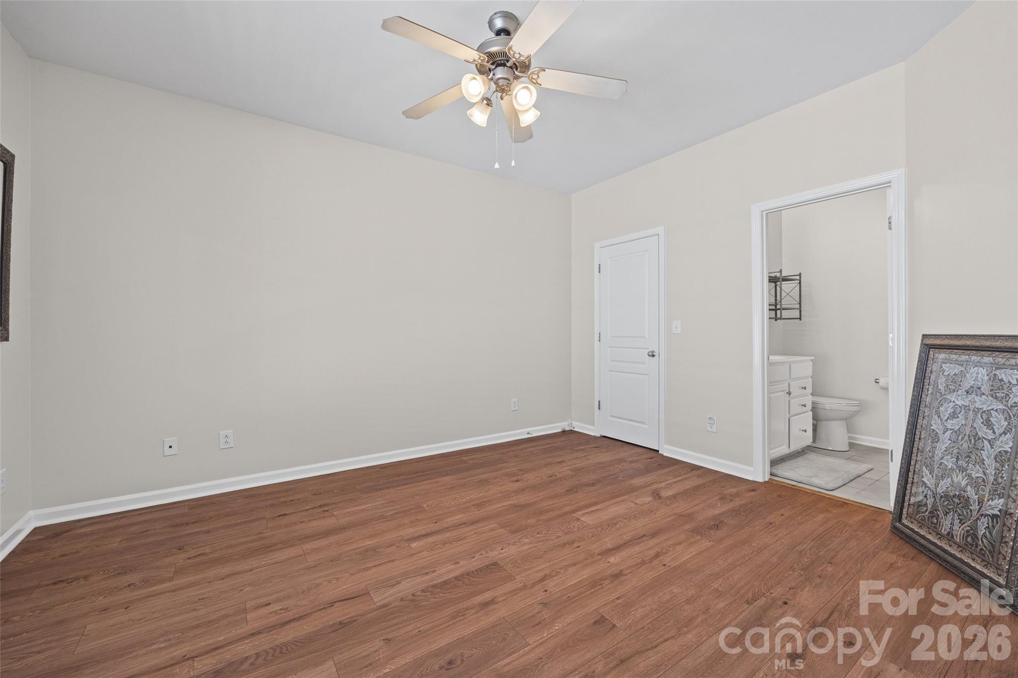 821 Lacebark Drive Property Photo 16
