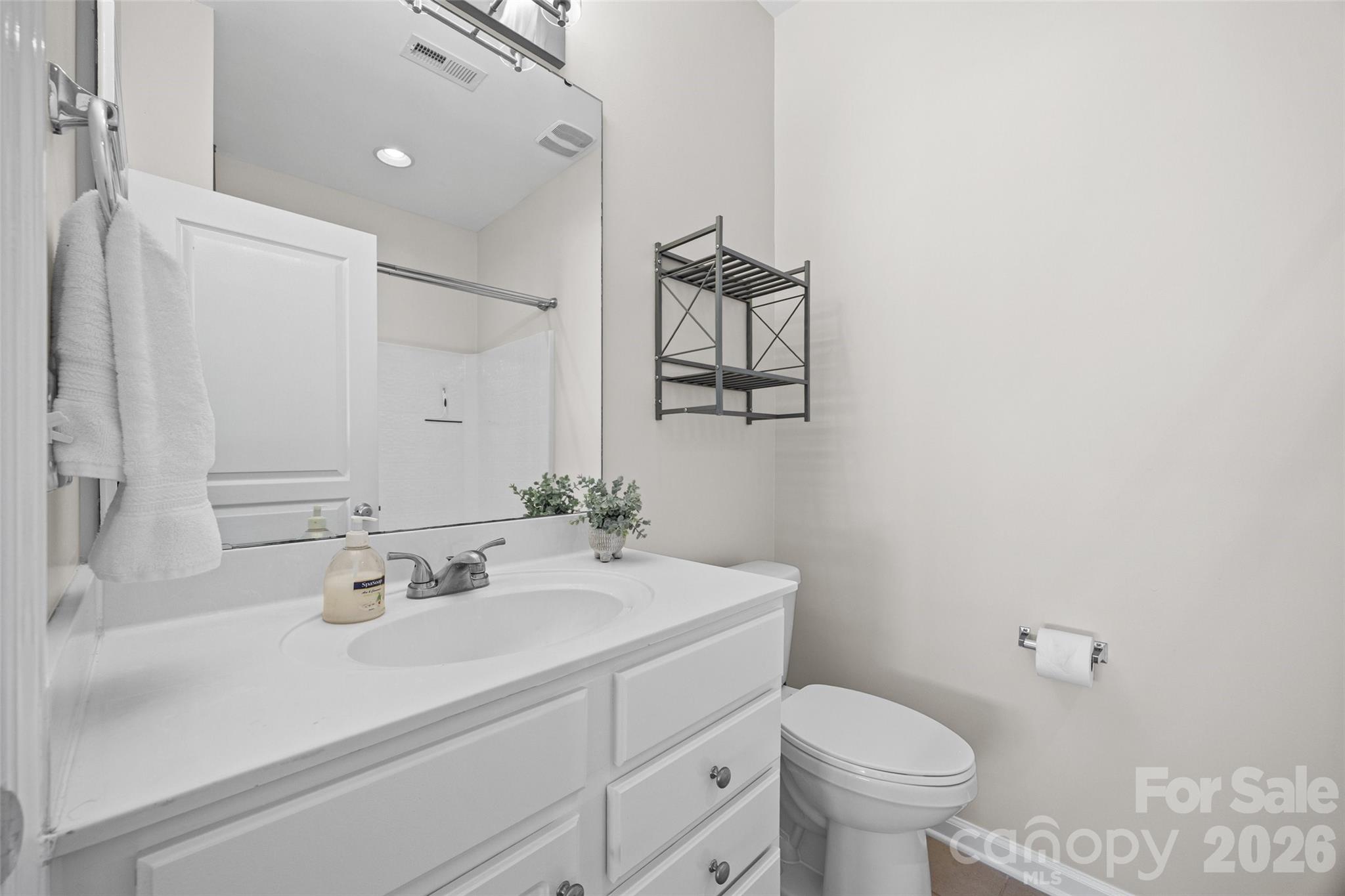 821 Lacebark Drive Property Photo 20