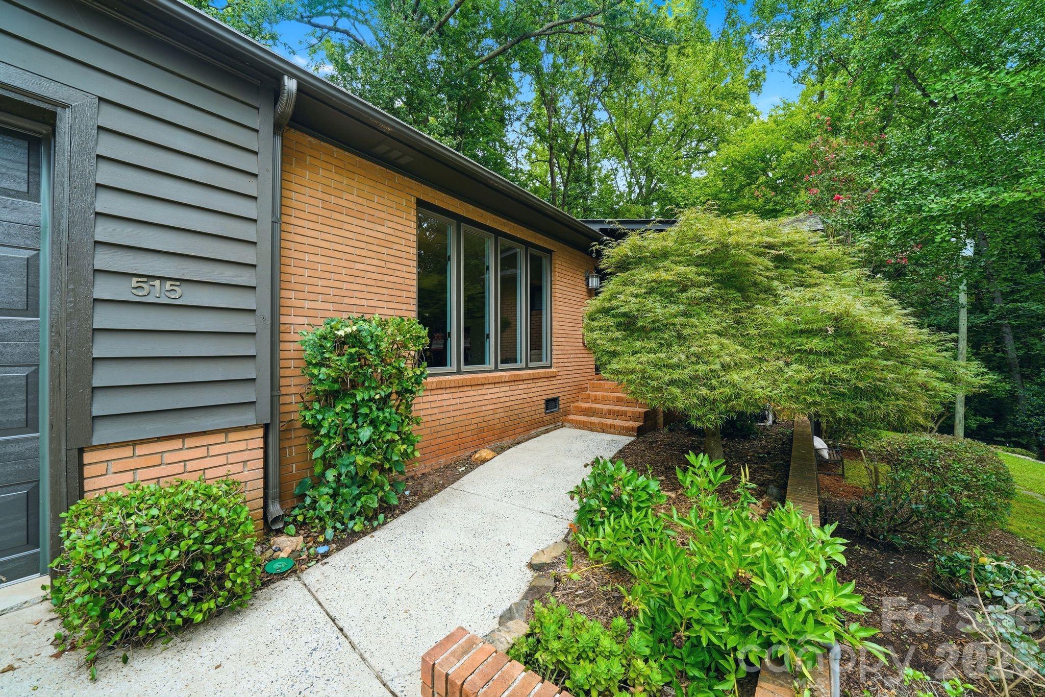 515 Dogwood Lane Property Photo 3