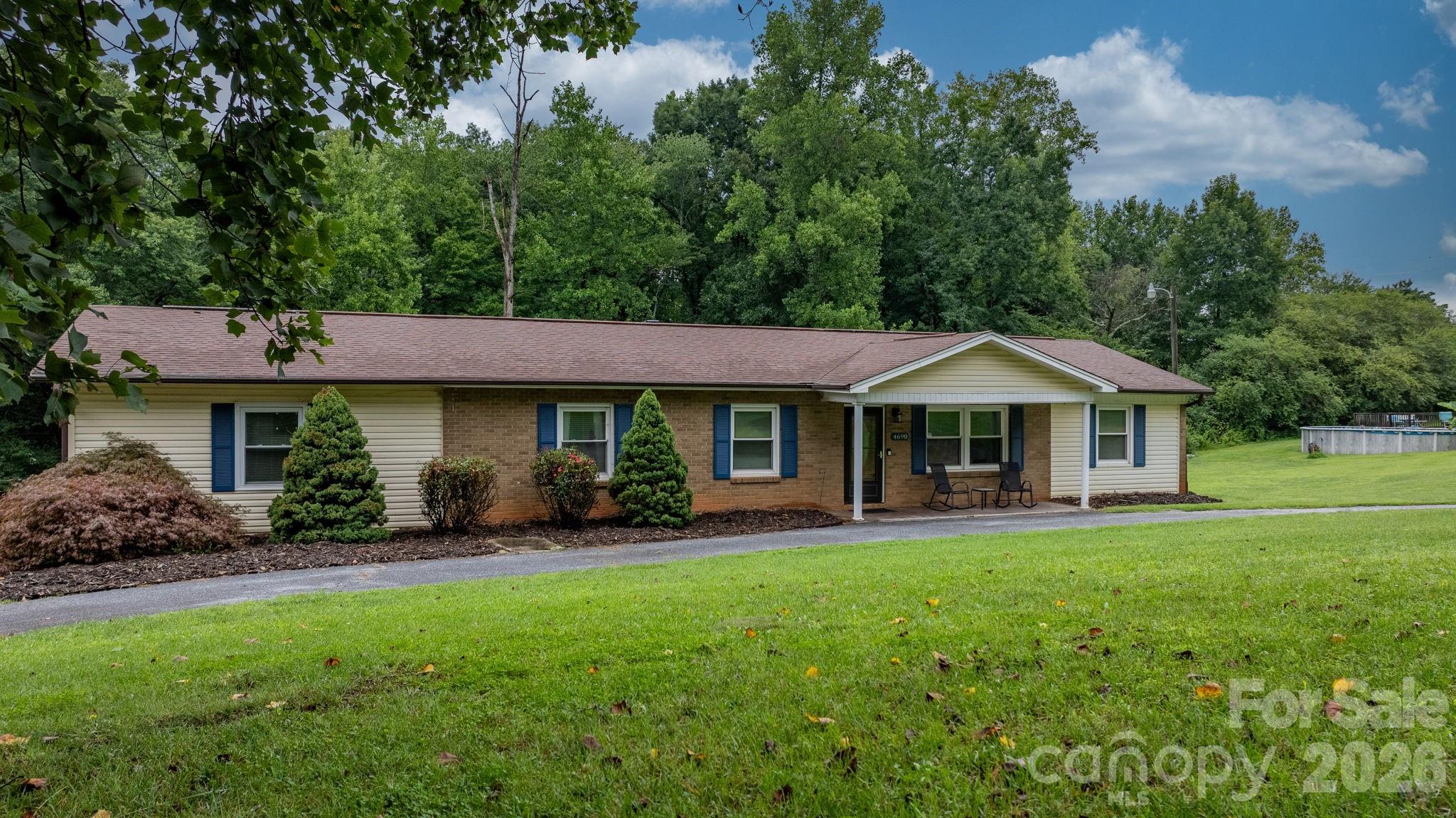 4690 Worth Place Property Photo 1