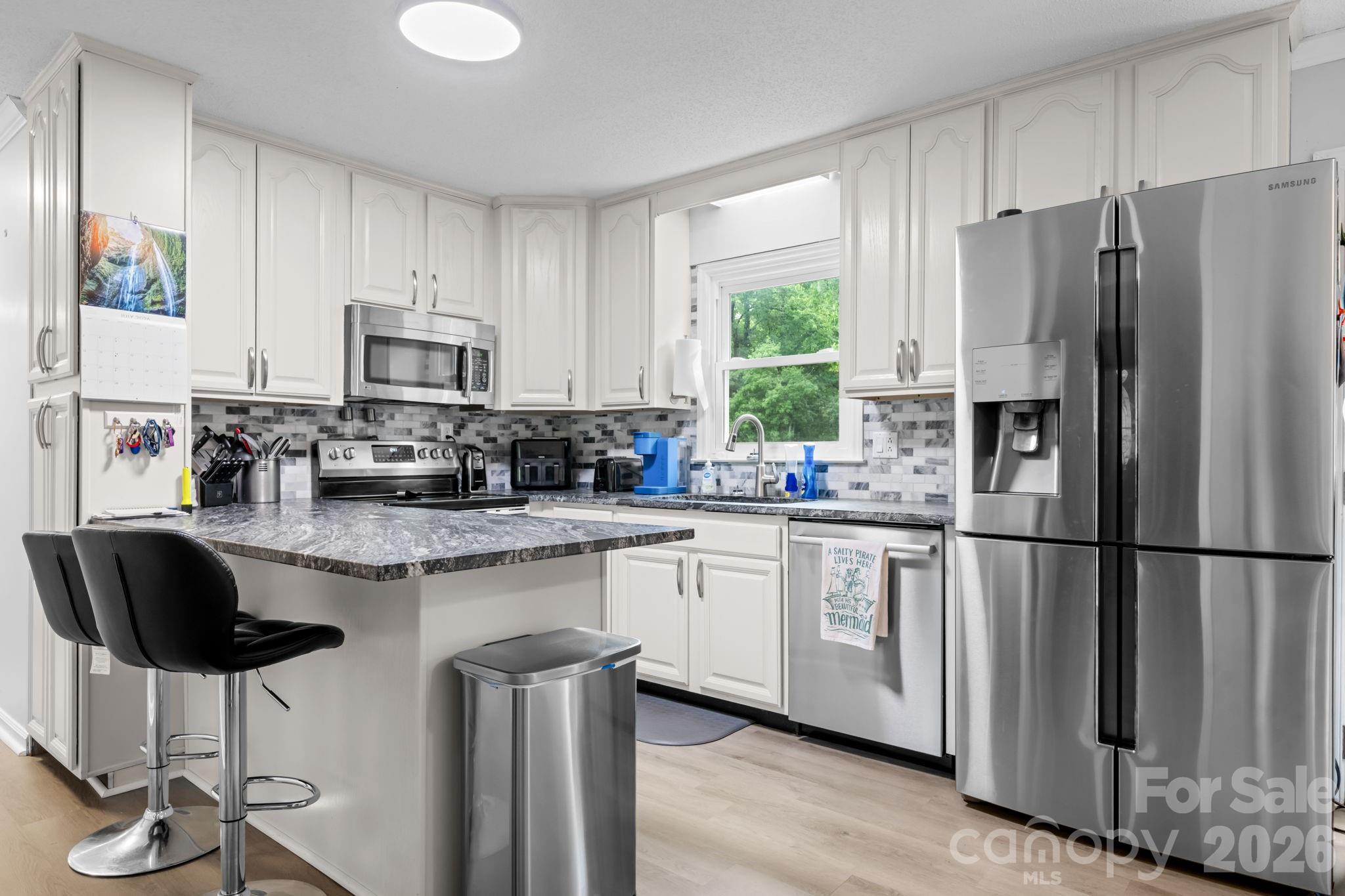 4690 Worth Place Property Photo 6