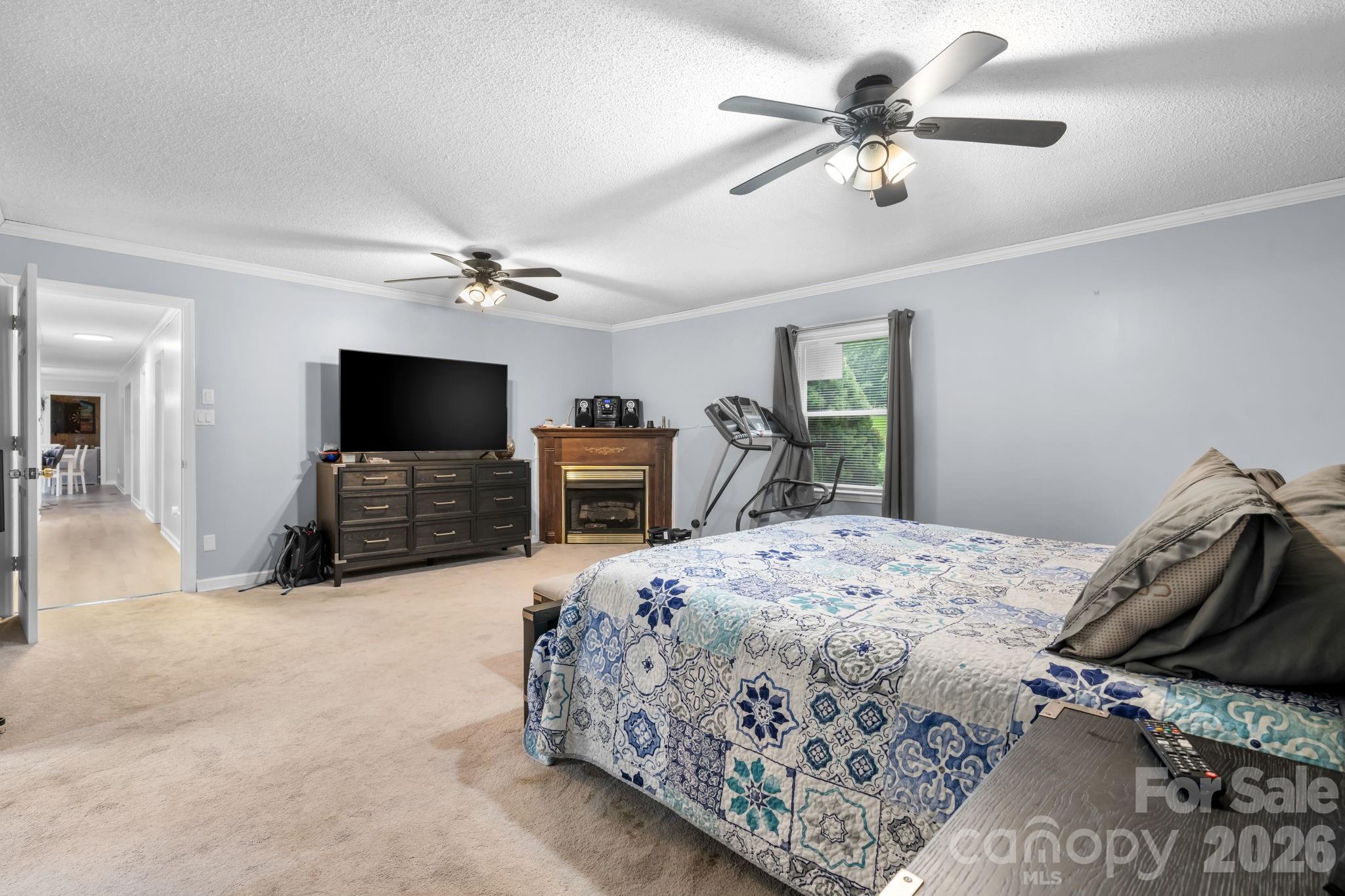 4690 Worth Place Property Photo 15