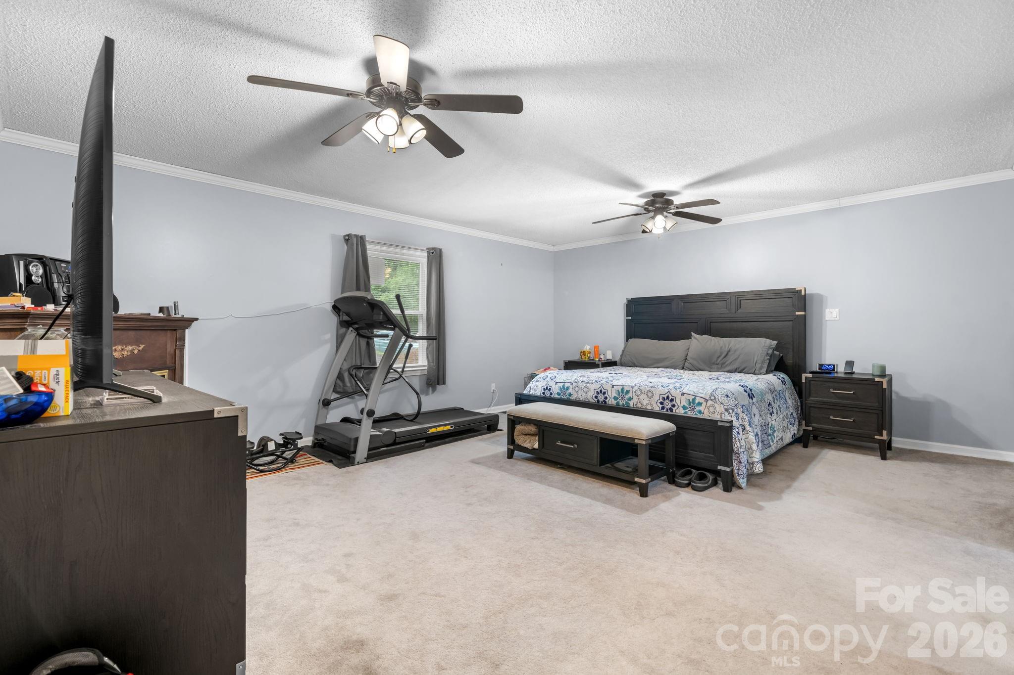 4690 Worth Place Property Photo 16