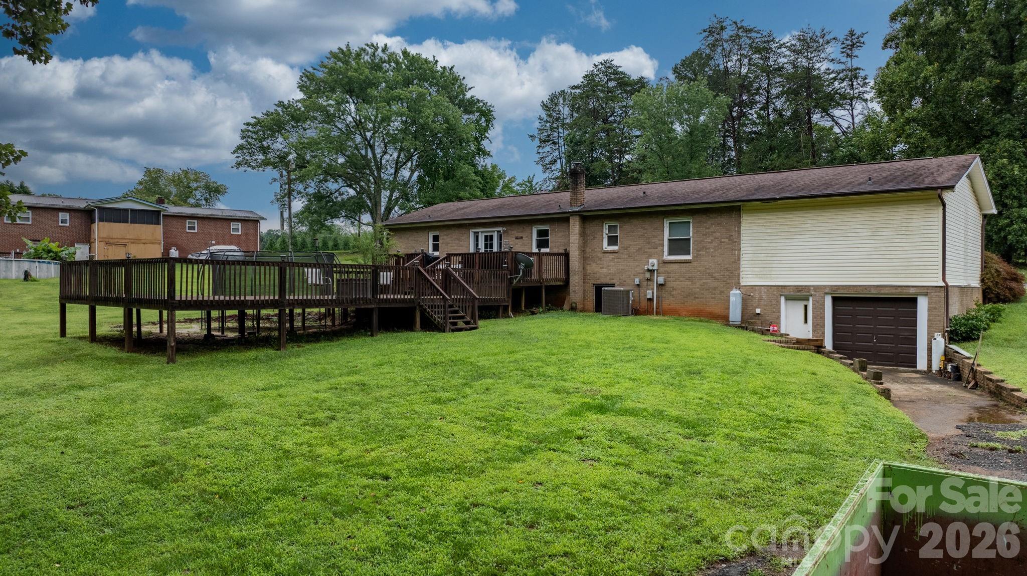 4690 Worth Place Property Photo 26