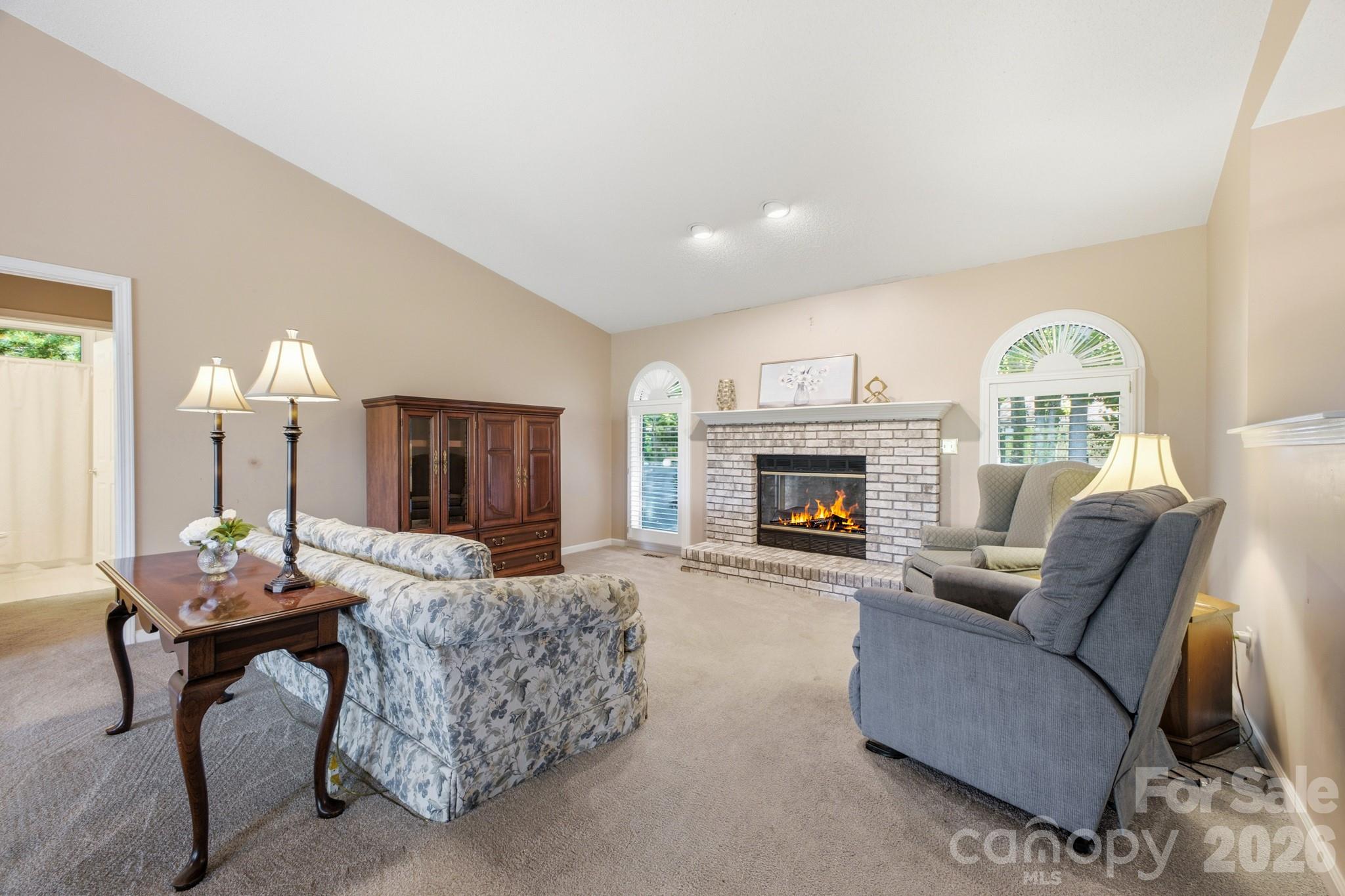 1870 Riverview Court Property Photo 5