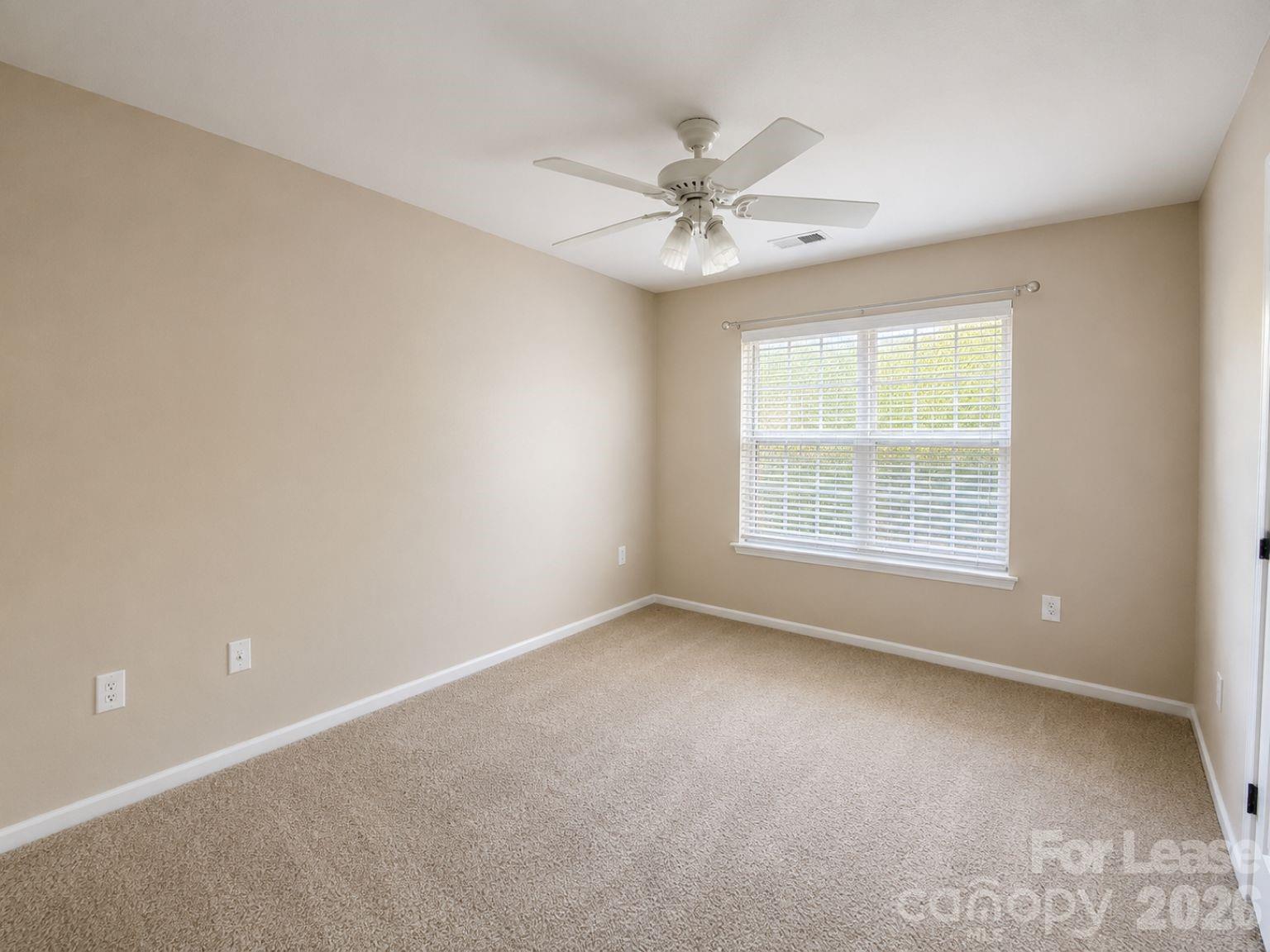 12172 Bottlebrush Place Property Photo 4