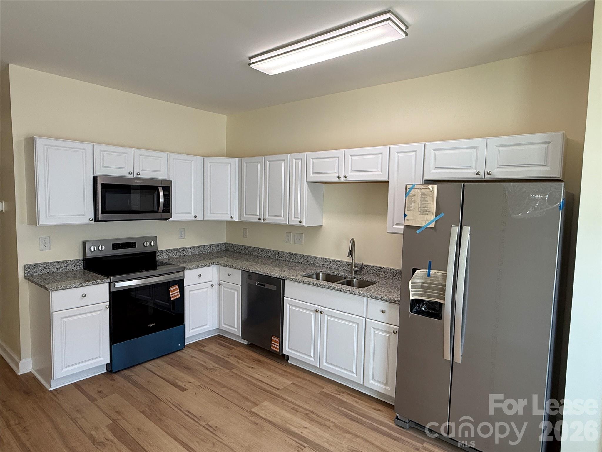 7045 Somerset Springs Drive F Property Photo 3