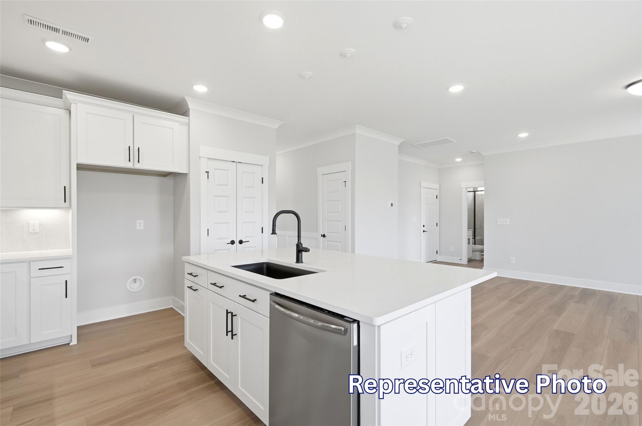 1072 Tradition Club Street Property Photo 16