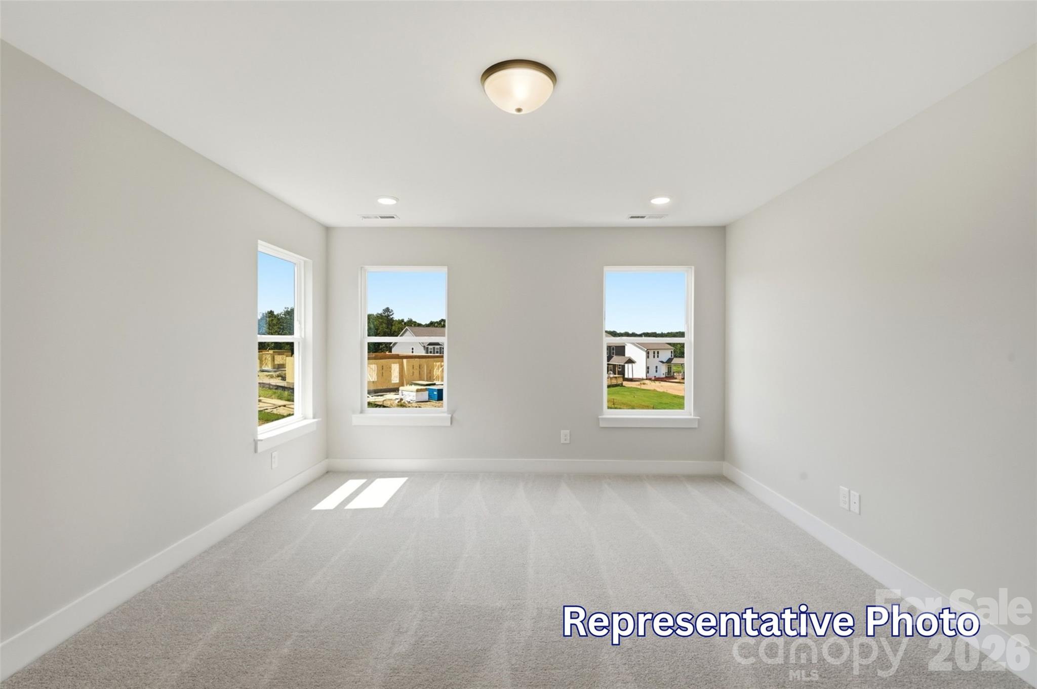 1072 Tradition Club Street Property Photo 28