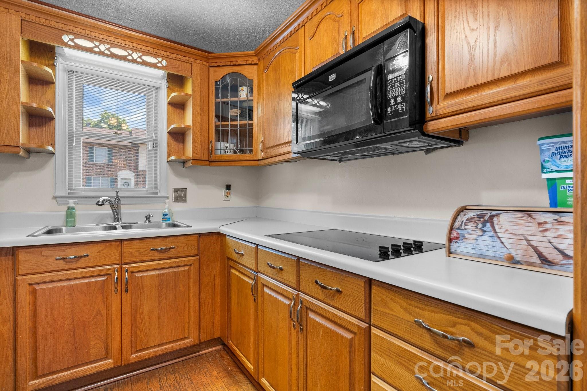 1330 5th Street 11 Property Photo 6