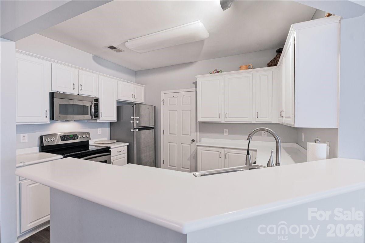 14941 Santa Lucia Drive Property Photo 7