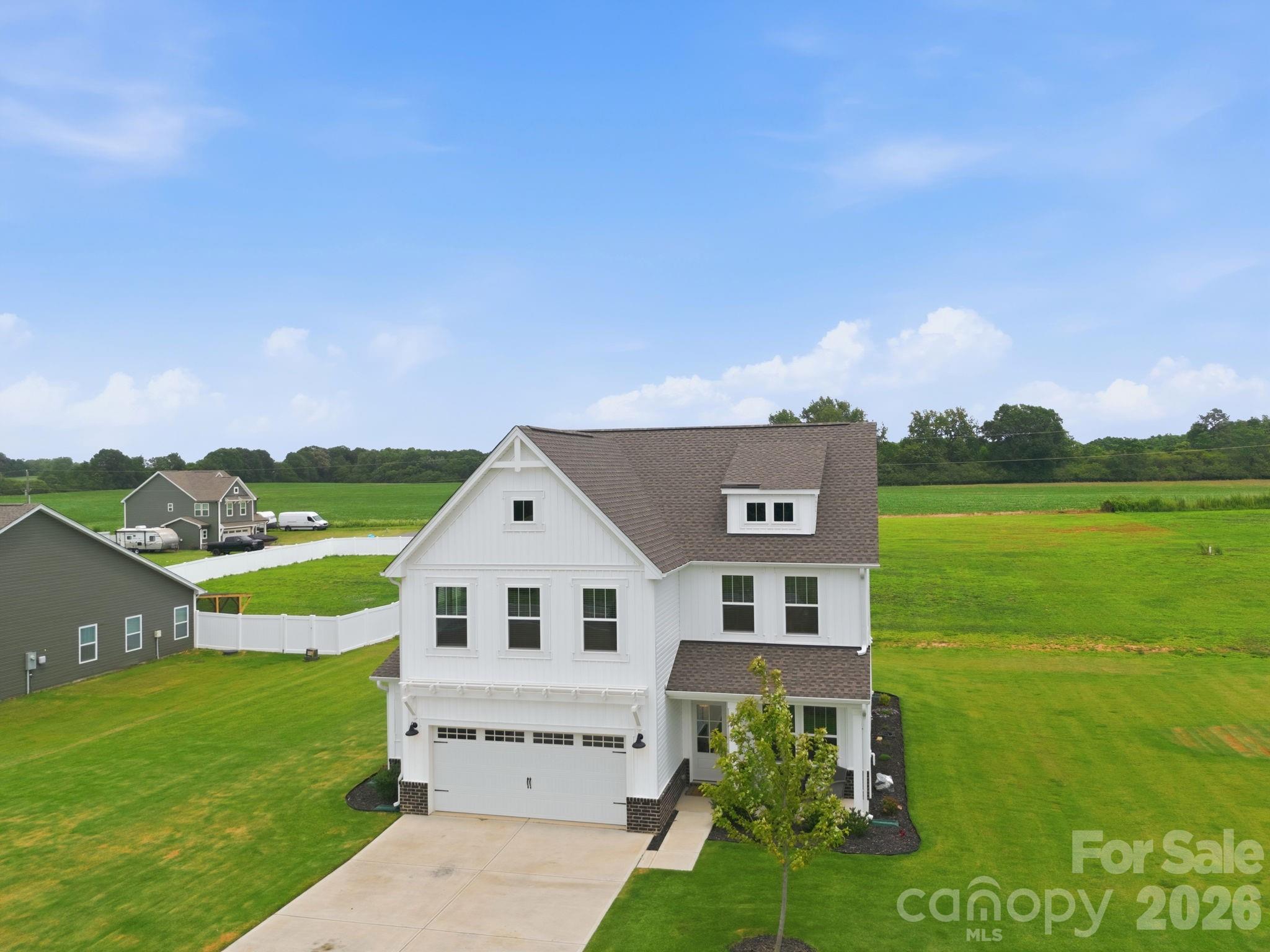 32598 Millingport Road Property Photo 1