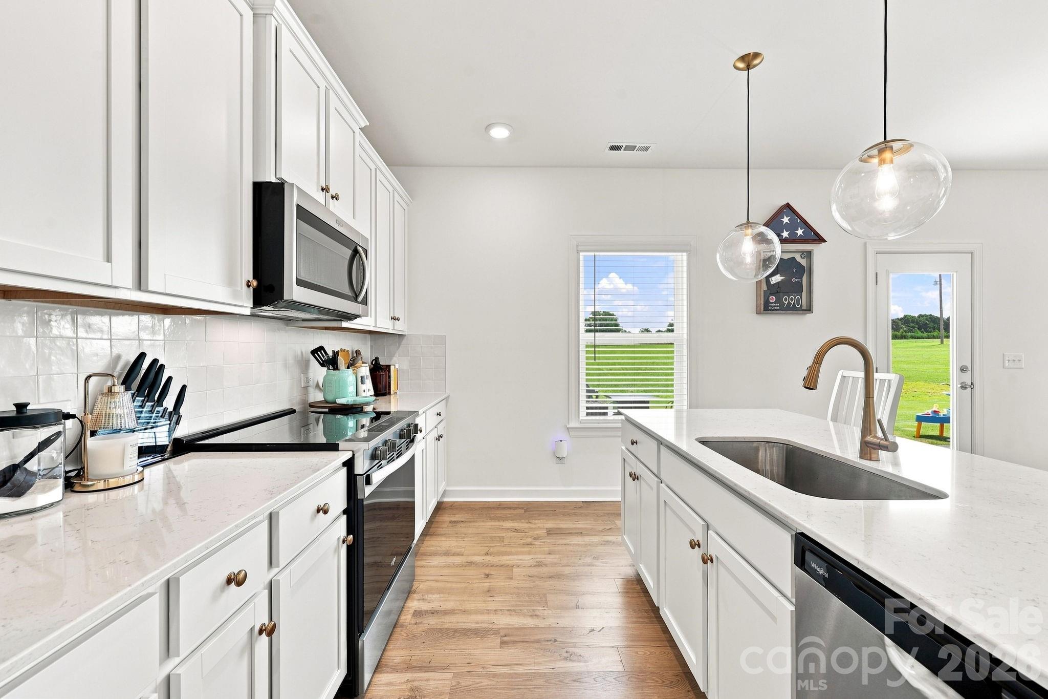 32598 Millingport Road Property Photo 12