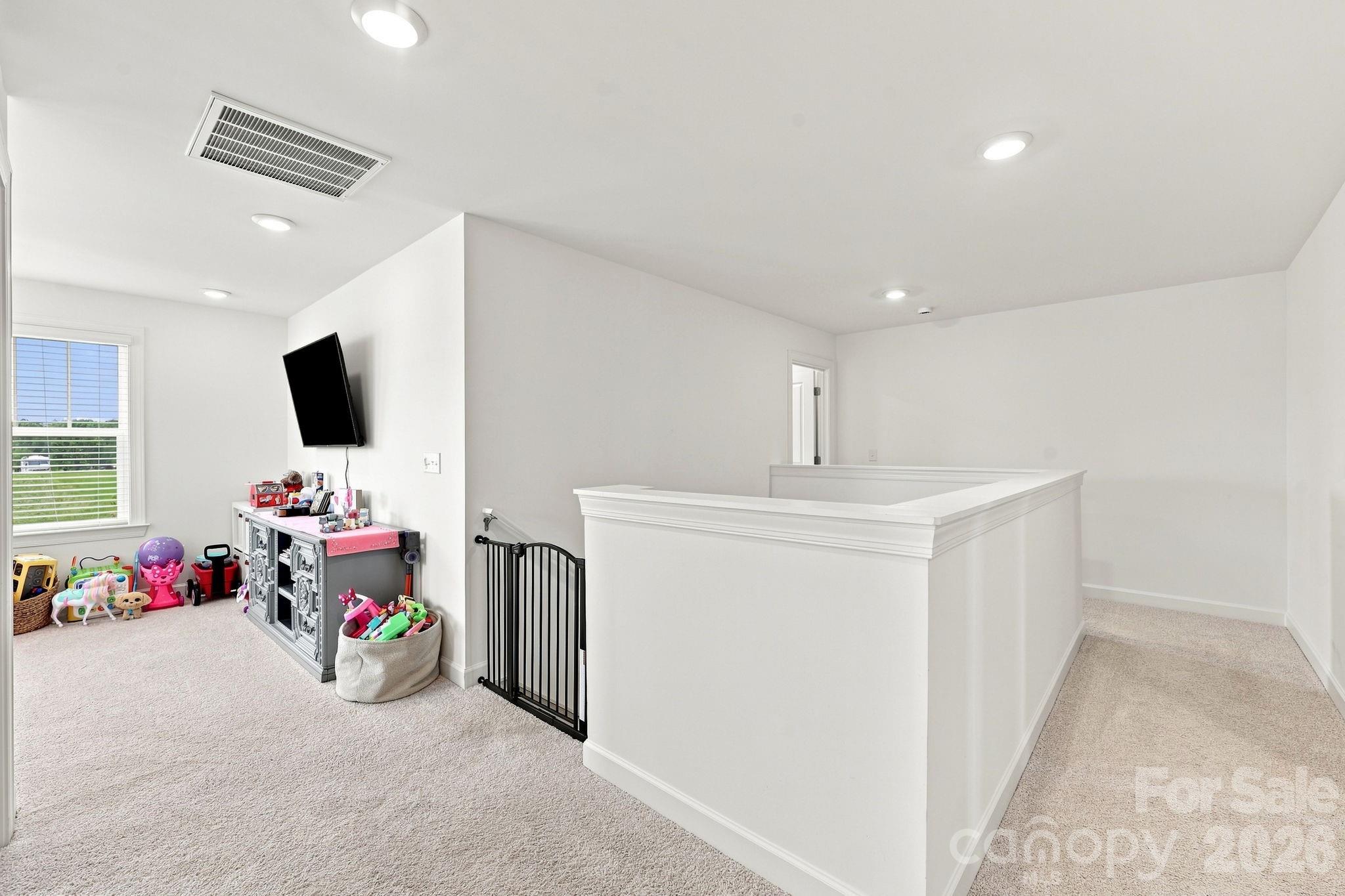 32598 Millingport Road Property Photo 16
