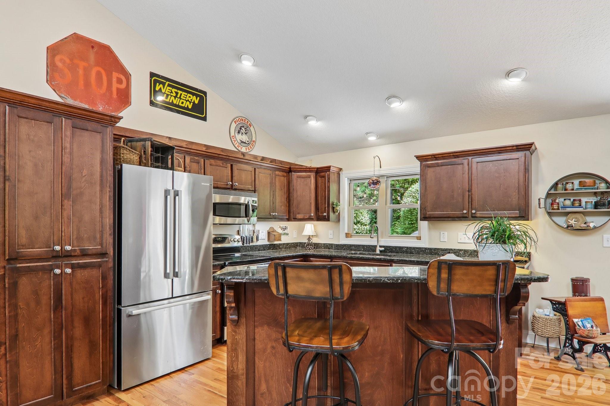 25 Arnie Drive Property Photo 6