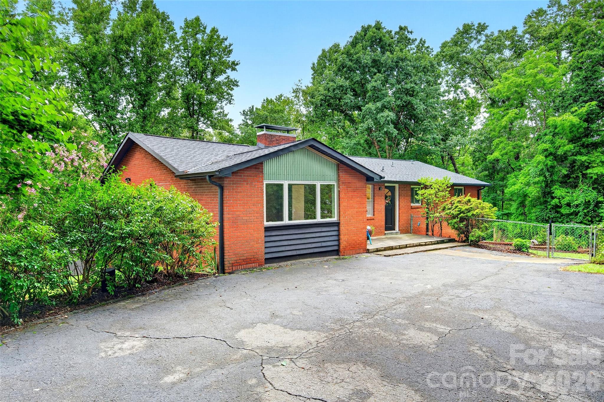 40 Mintz Lane 2 Property Photo 2