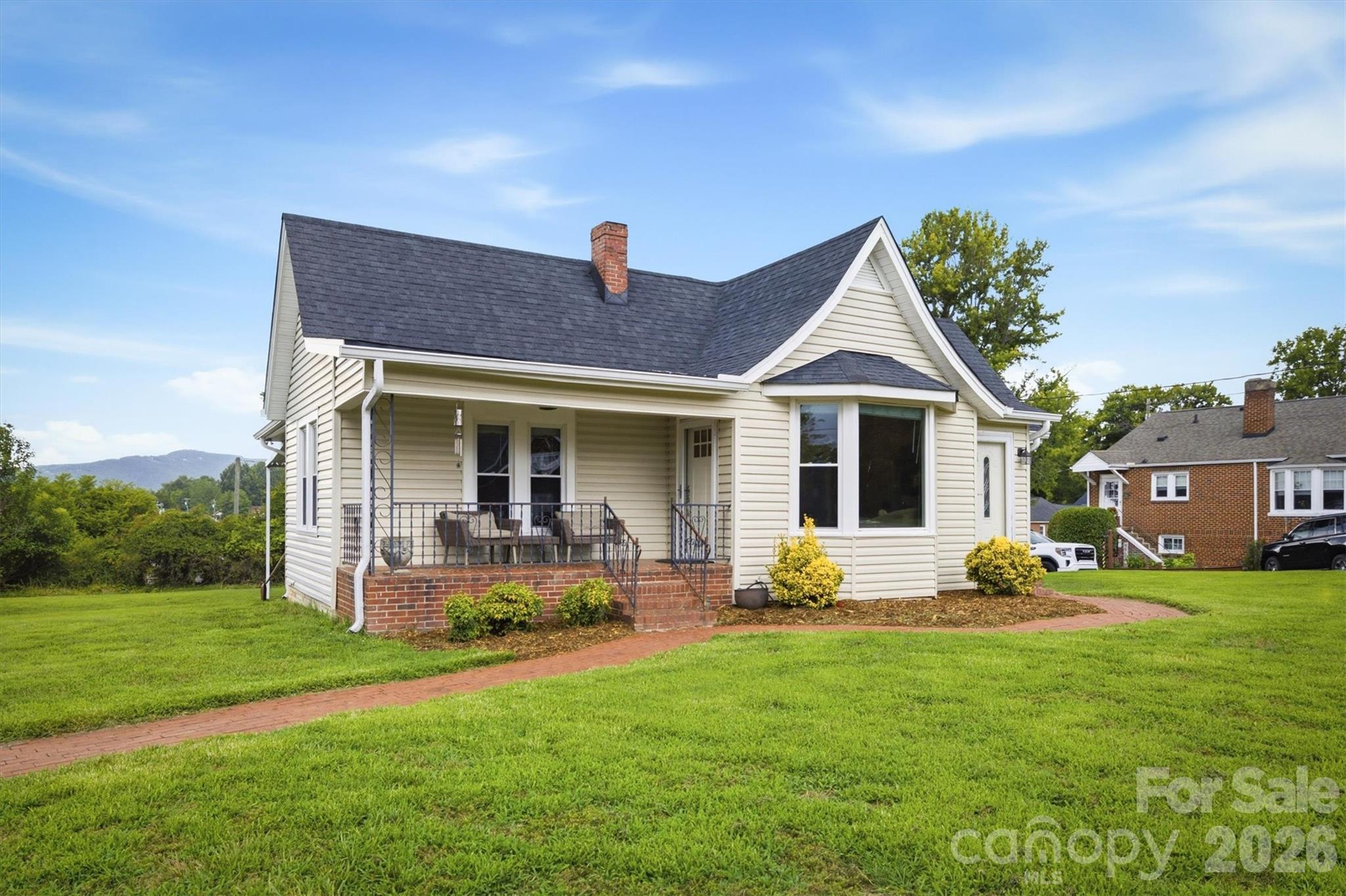 513 Bouchard Avenue Property Photo 2