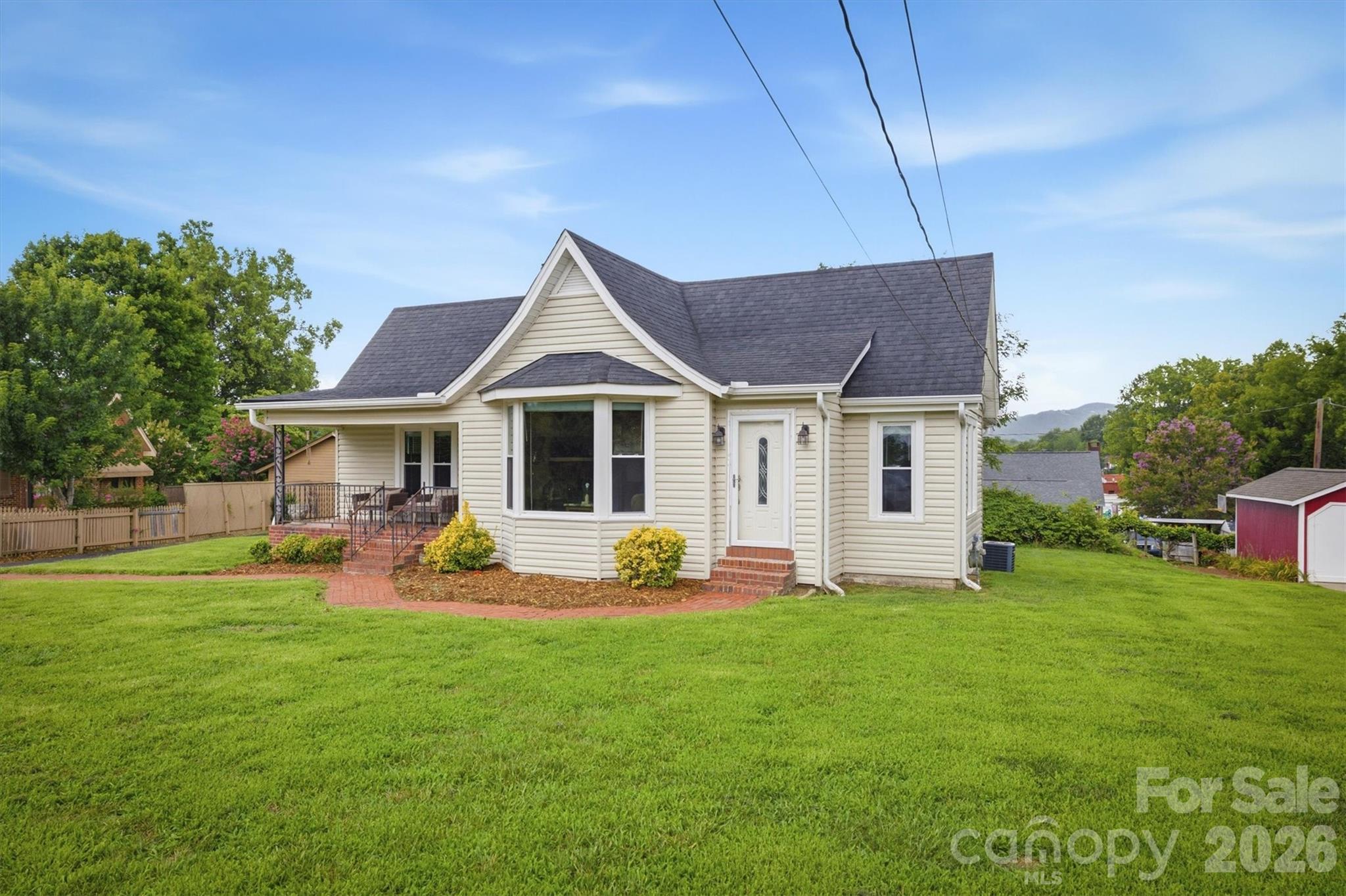 513 Bouchard Avenue Property Photo 3