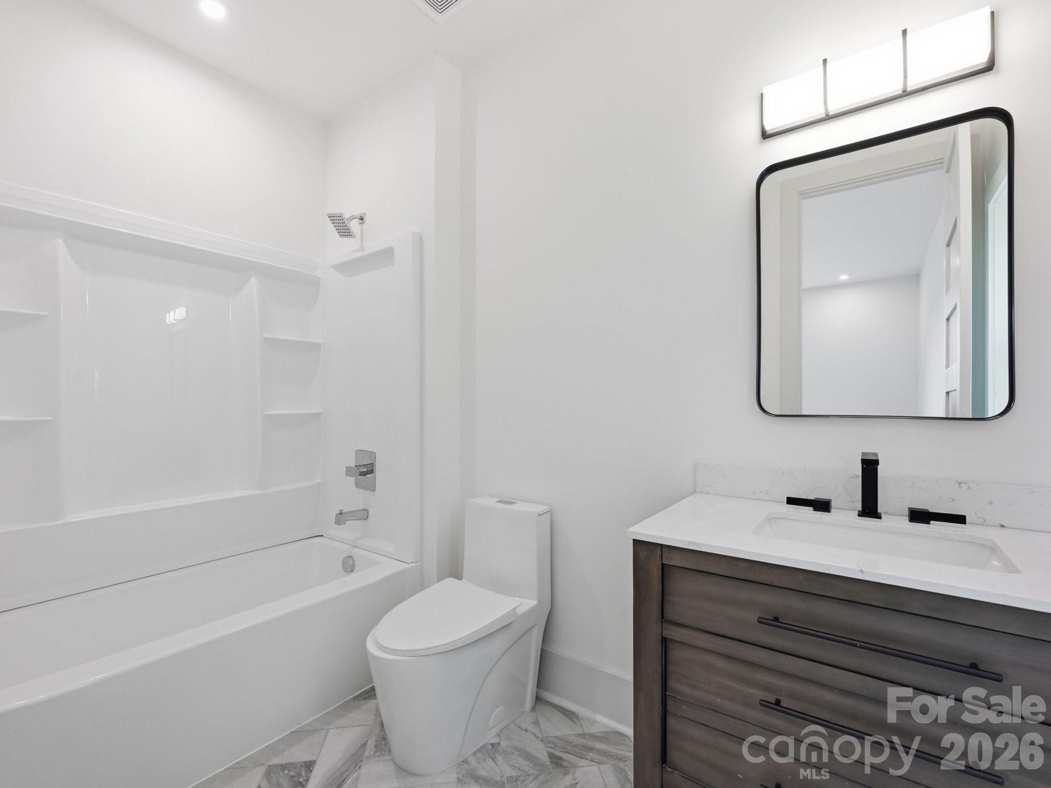 124 Clipper Lane Property Photo 29