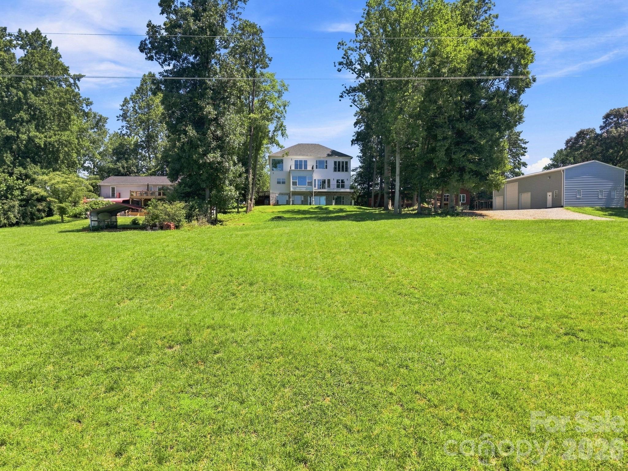124 Clipper Lane Property Photo 45