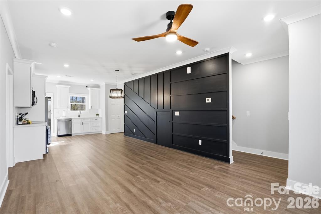 100 Boyette Drive B Property Photo 6