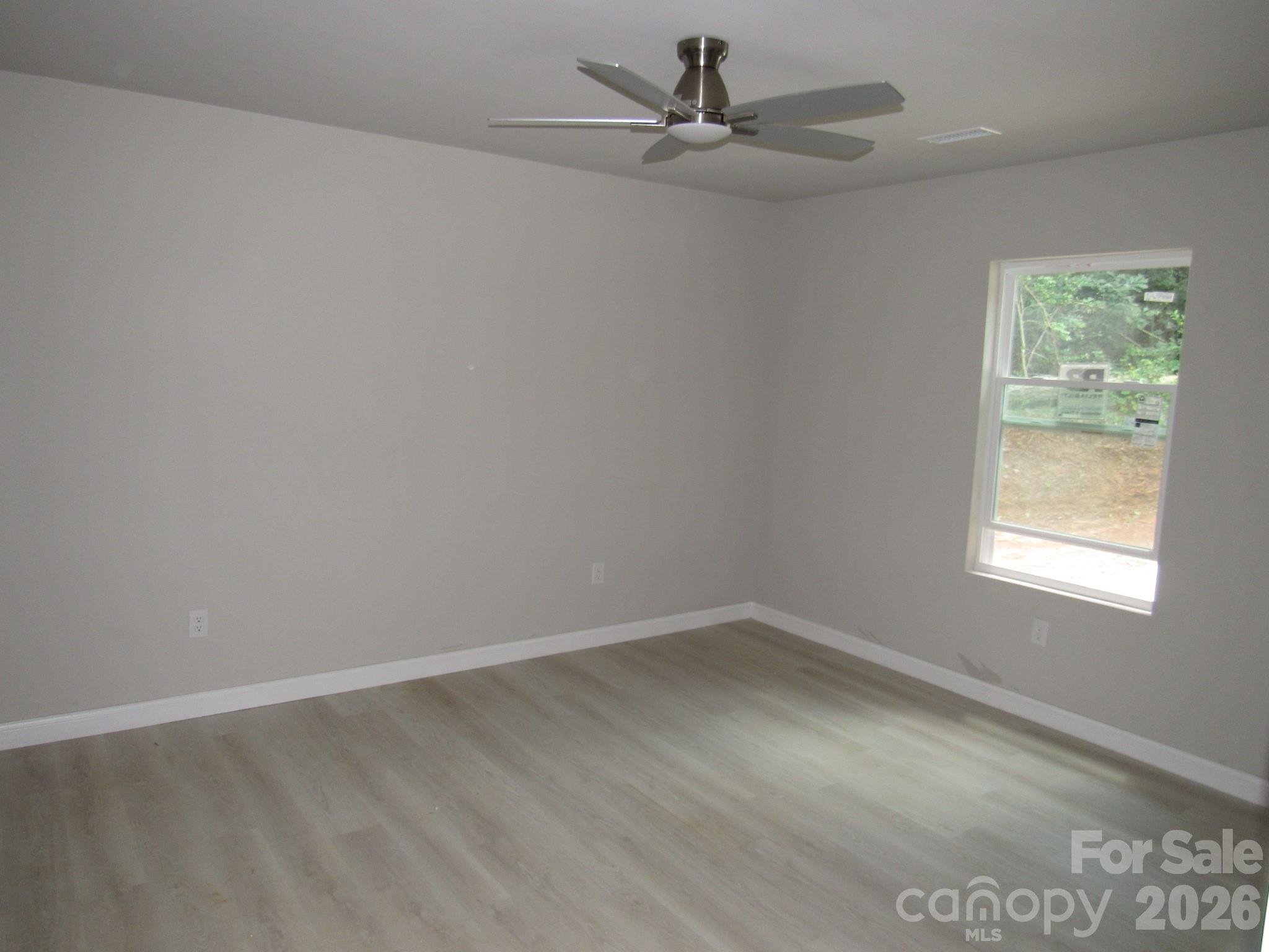 92 Saint Charles Court Property Photo 11