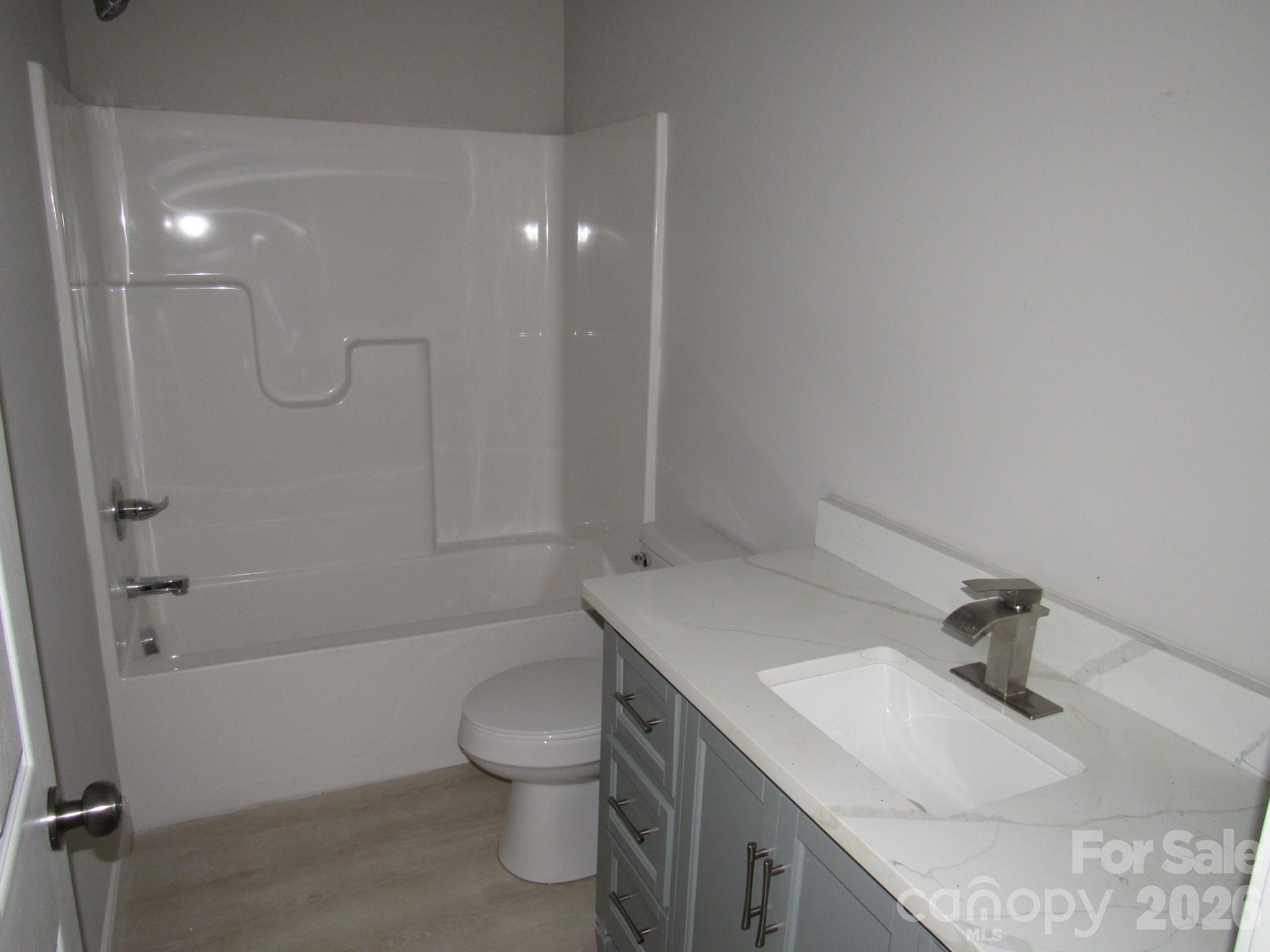 92 Saint Charles Court Property Photo 16
