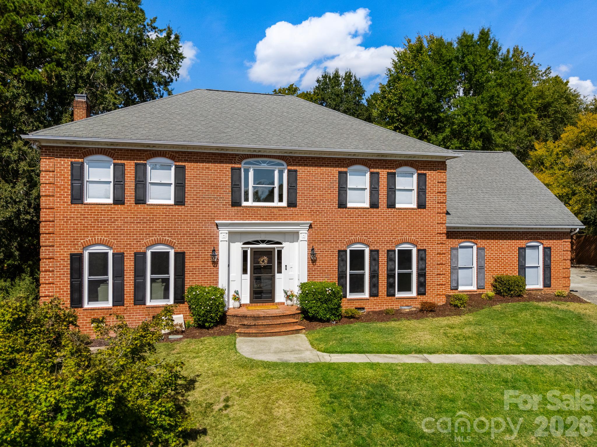 1006 Chelsea Place Property Photo 1
